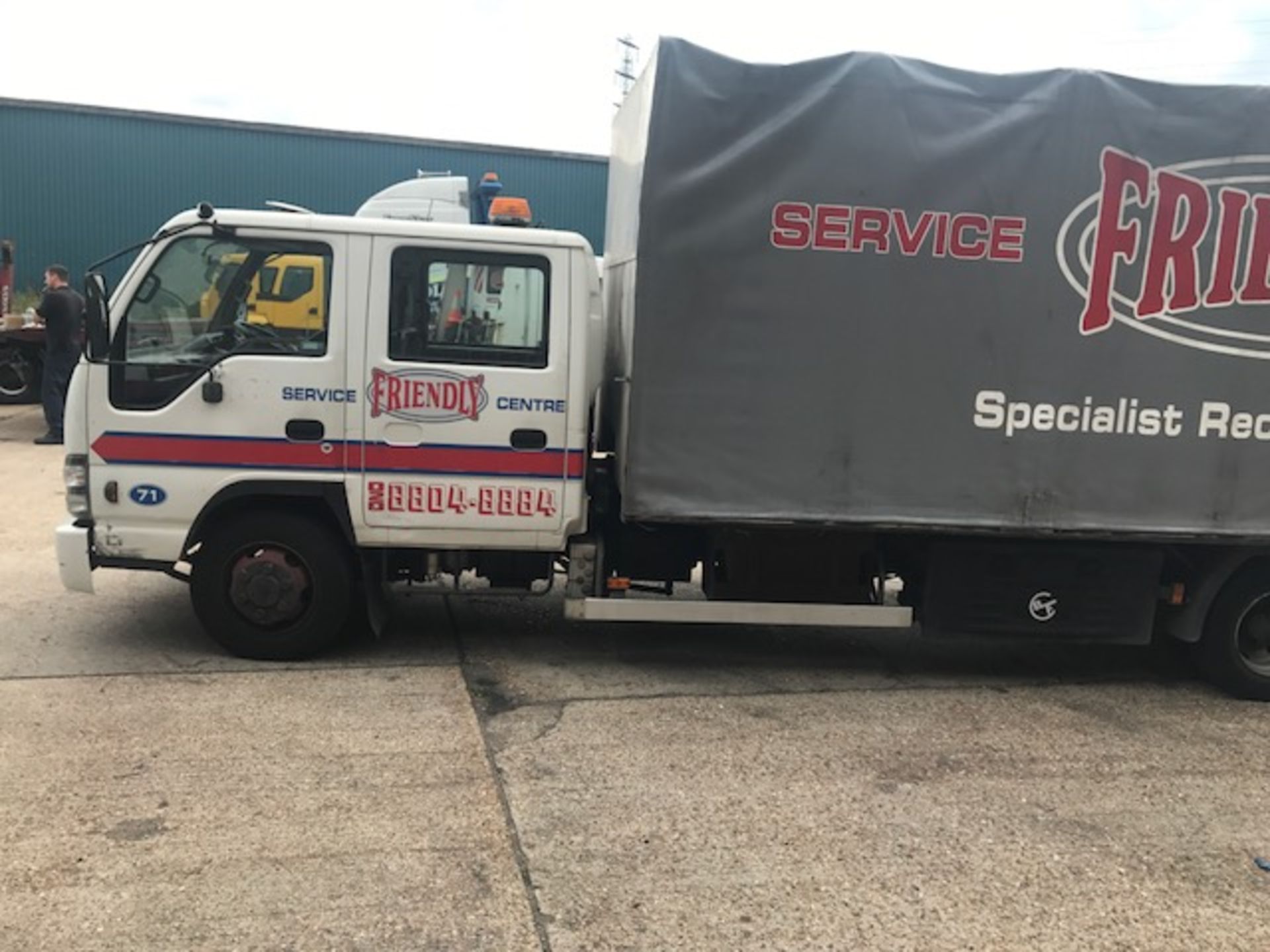 2007 Isuzu NQR 70 crew cab tilt and slide with demountable body breakdown recovery vehicle - Image 4 of 16