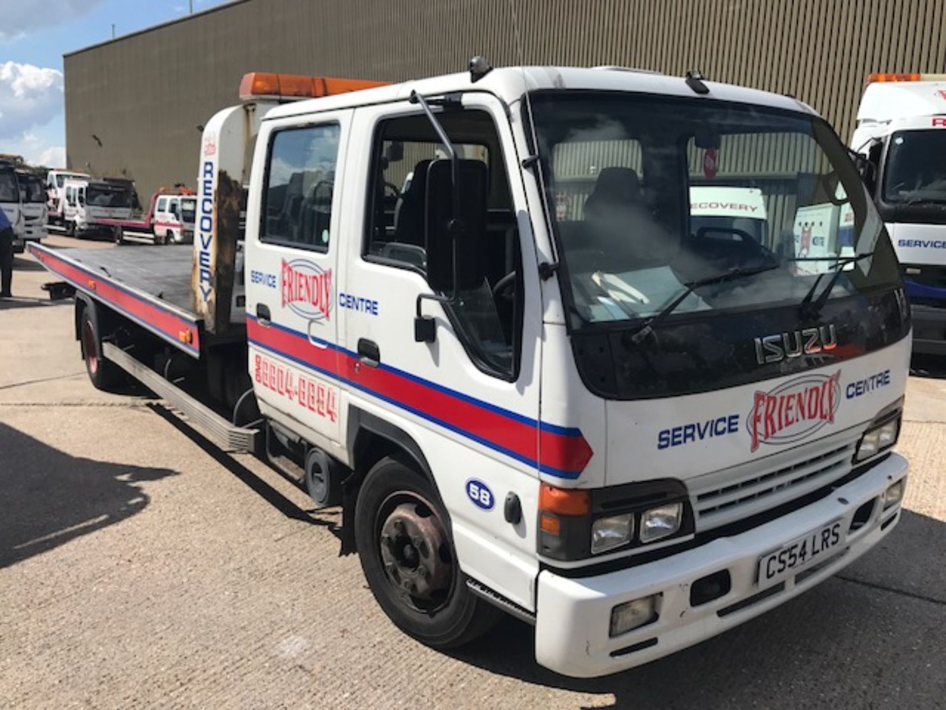 2005 Isuzu NQR 70 crew cab tilt and slide breakdown recovery vehicle complete with winch and built