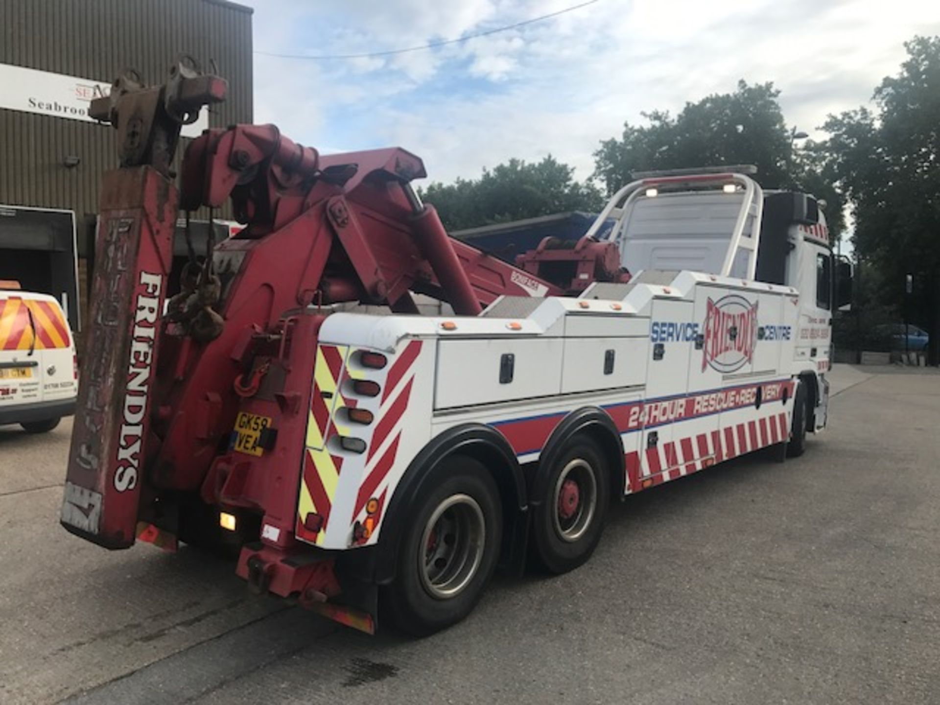 2009 Mercedes Actros Euro 5 18T heavy duty recovery vehicle complete with Boniface body, boom and - Image 7 of 44