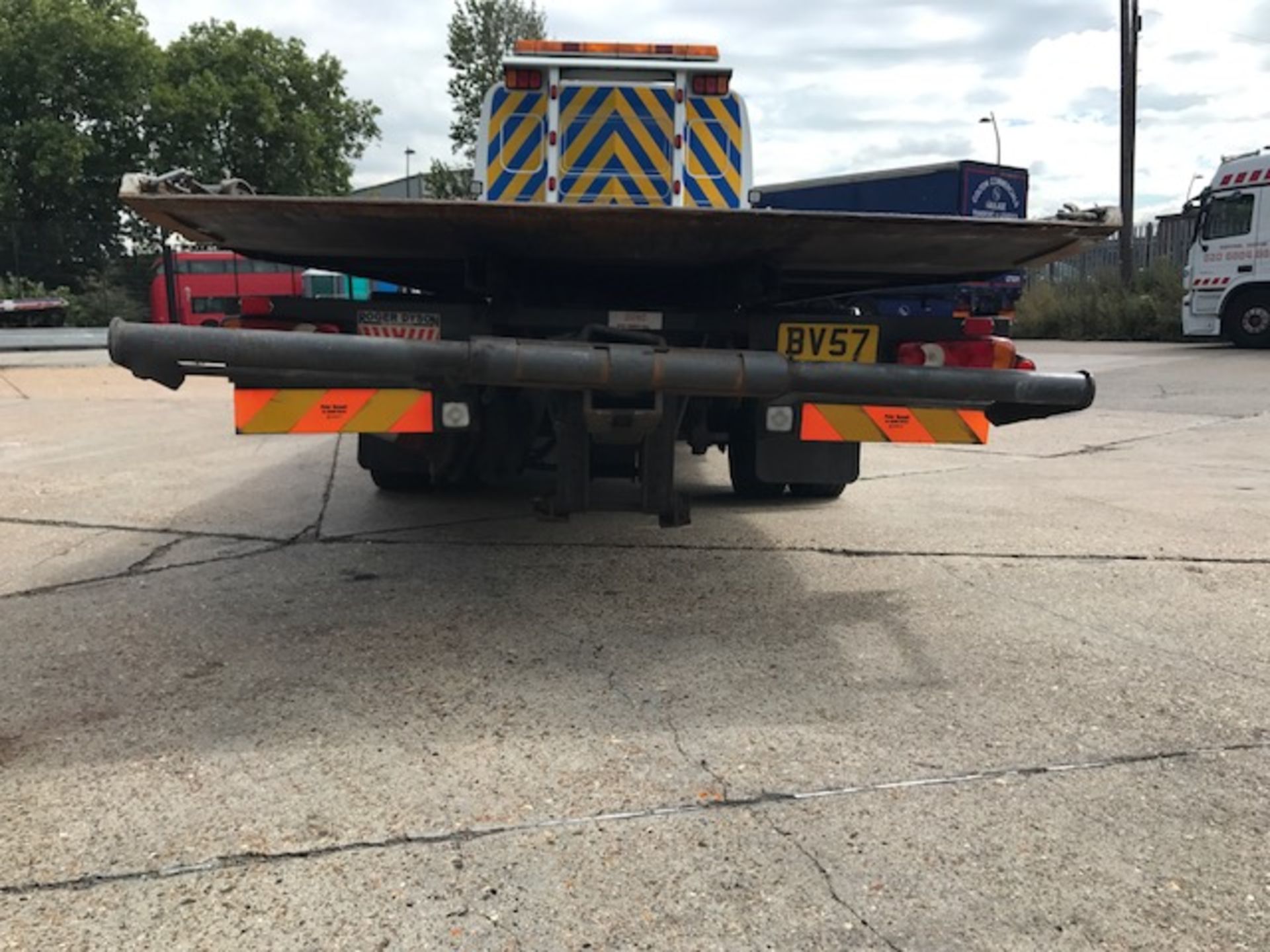 2007 Renault Midlum 10T crew cab breakdown recovery vehiclecomplete with Roger Dyson Group body, - Image 6 of 11