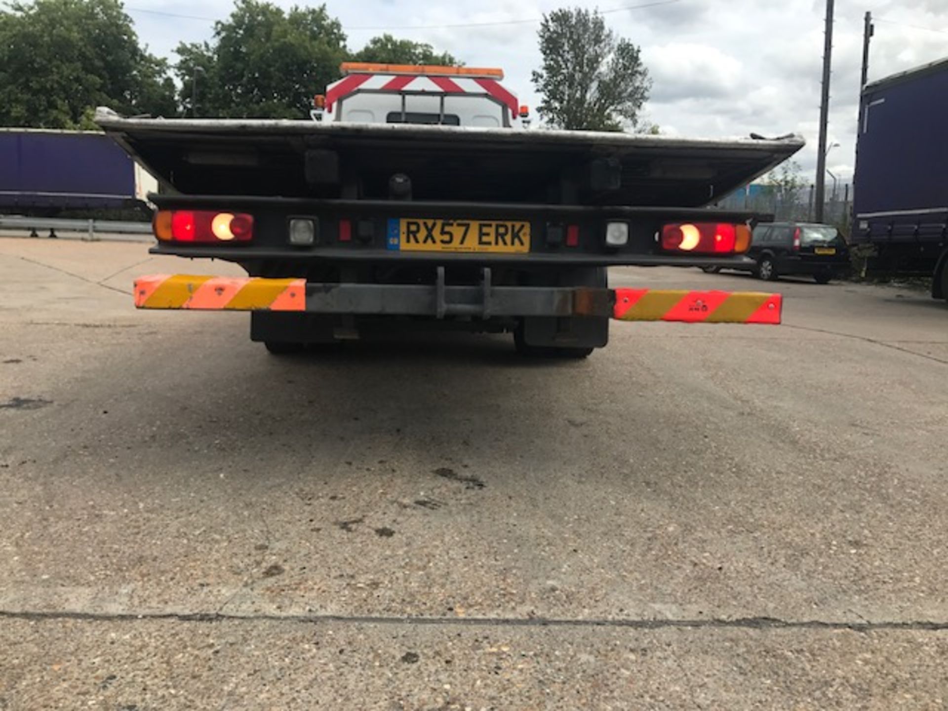 2007 Renault Midlum 10T breakdown recovery vehicle complete with J&J Conversions body, winch and - Image 6 of 12