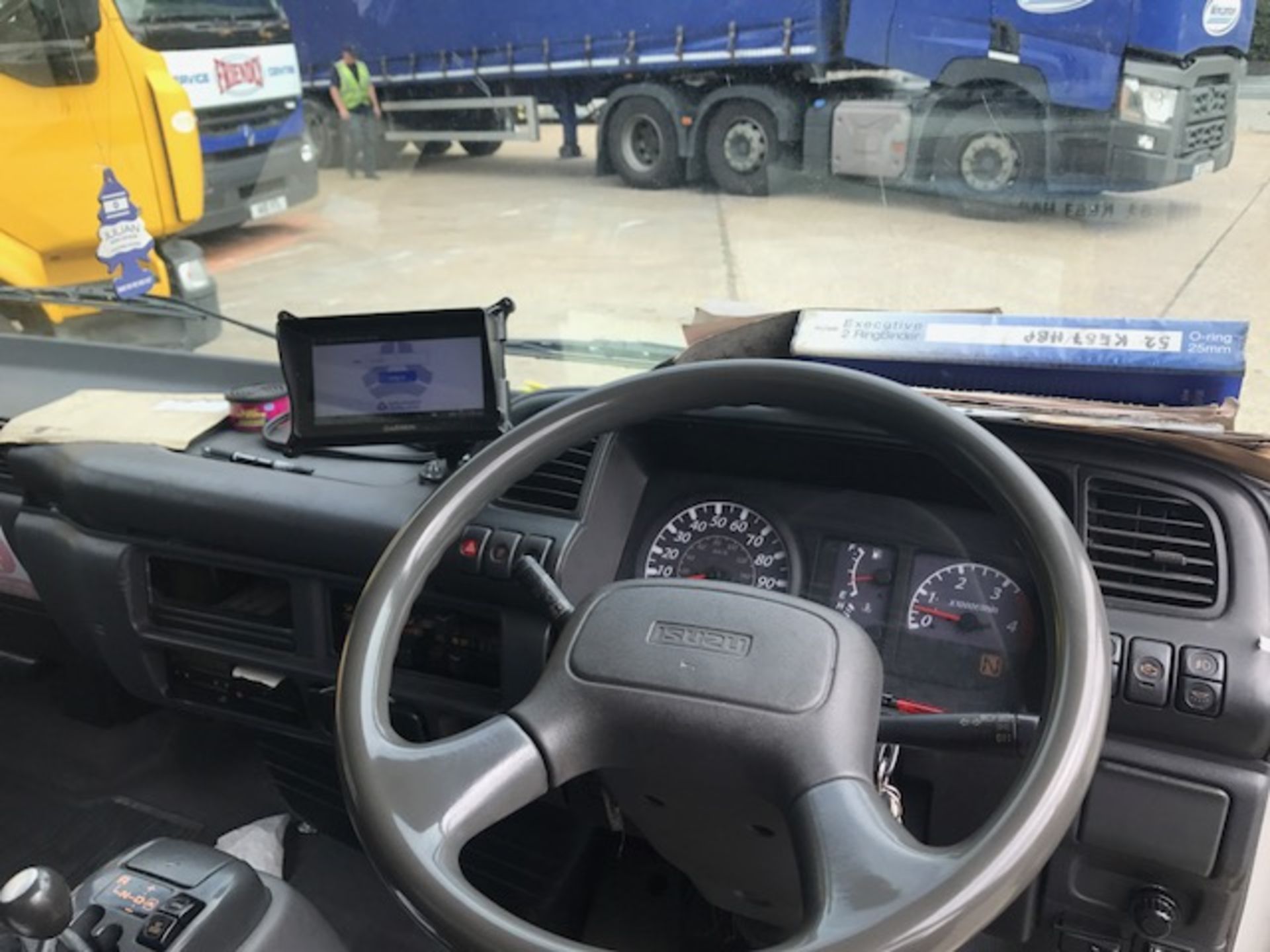 2008 Isuzu NQR Easy Shift 70 7.5T tilt and slide breakdown recovery vehicle complete with - Image 15 of 16