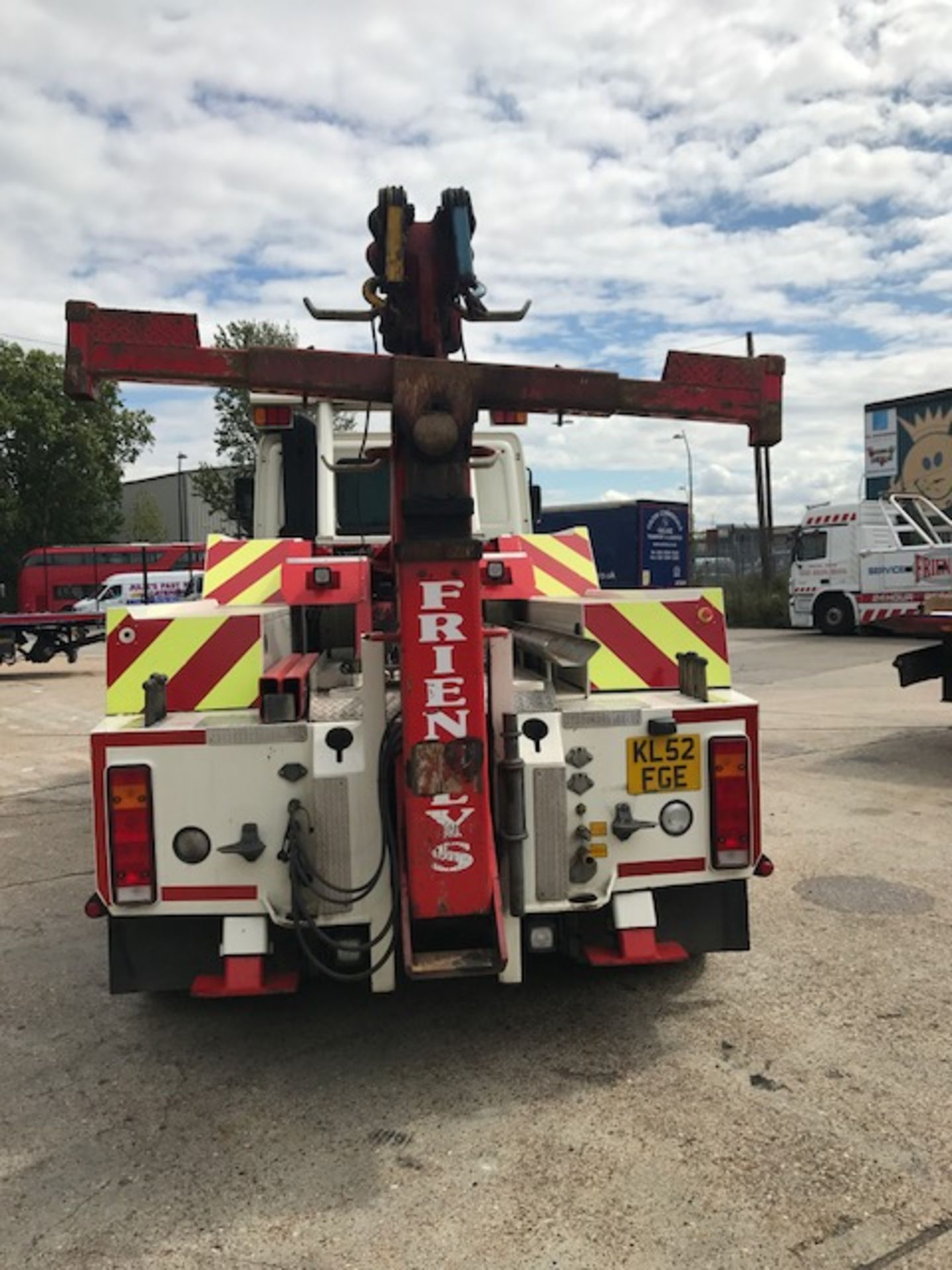 2003 DAF CF85 34018T sleeper cab breakdown recovery vehicle complete with Roger Dyson Group body and - Image 8 of 27