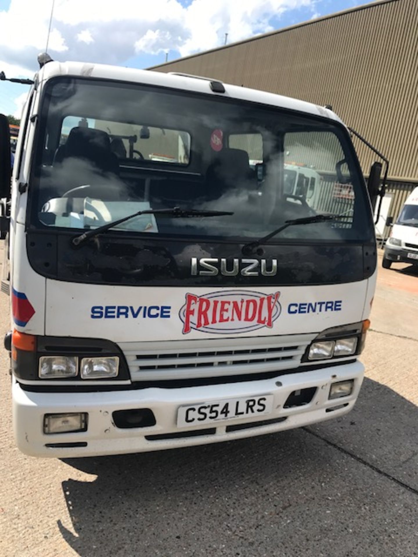 2005 Isuzu NQR 70 crew cab tilt and slide breakdown recovery vehicle complete with winch and built - Image 3 of 17