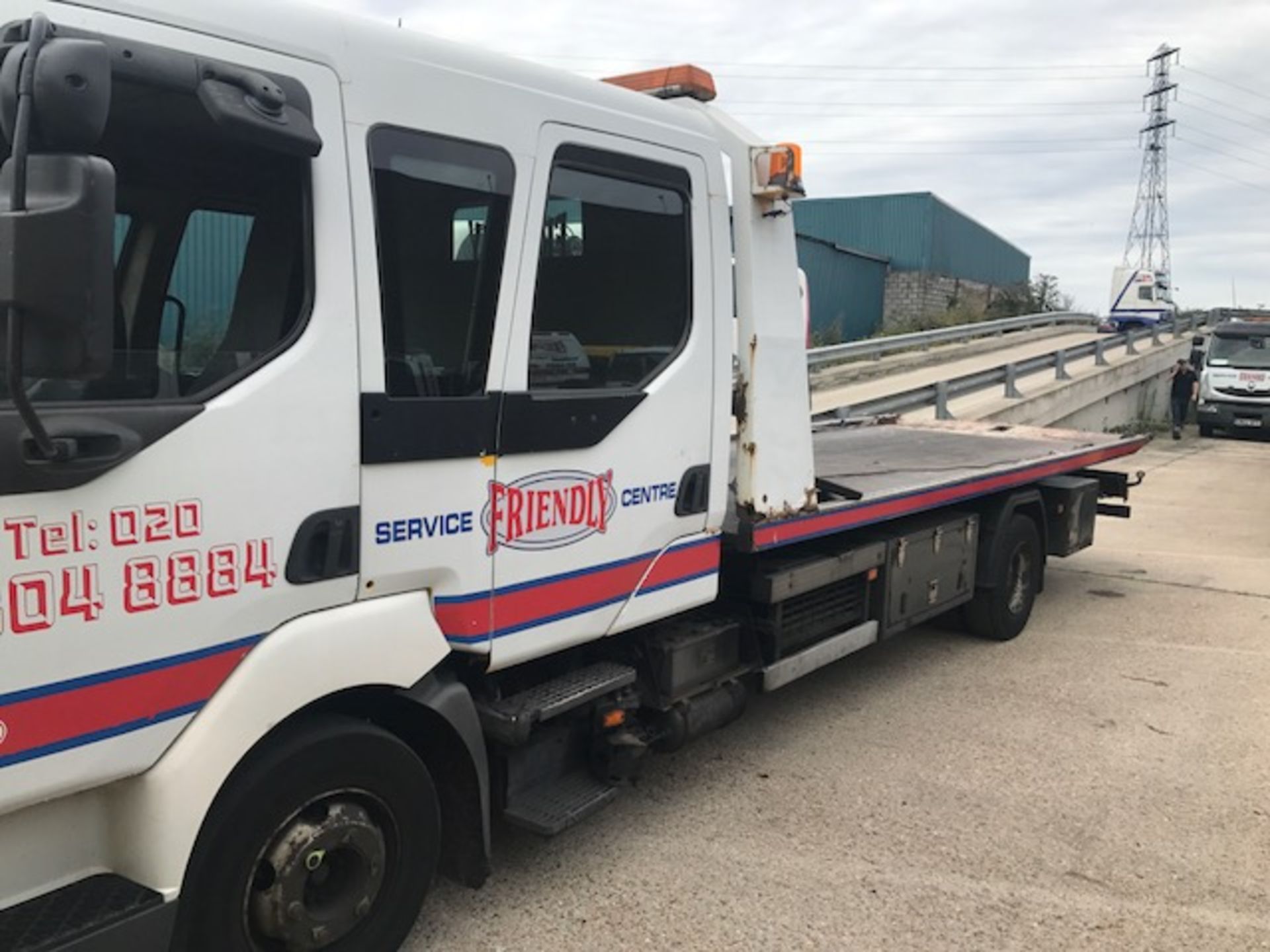 2002 Renault Midlum 10T crew cab breakdown recovery vehicle complete with winch and built in - Image 3 of 13