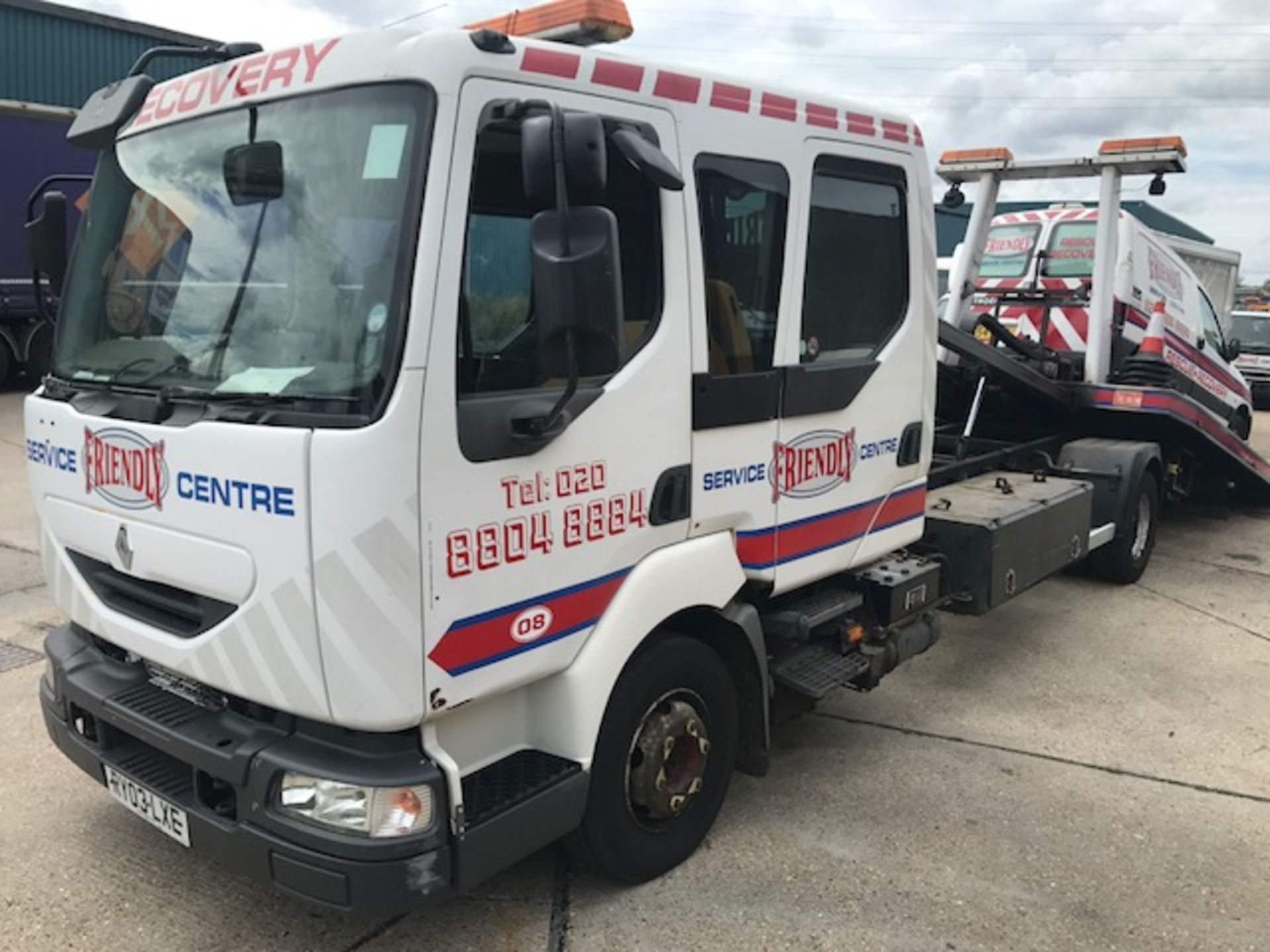 2003 Renault 10t tilt and slide crew cab breakdown recovery vehicle complete with J&J Conversions - Image 2 of 16