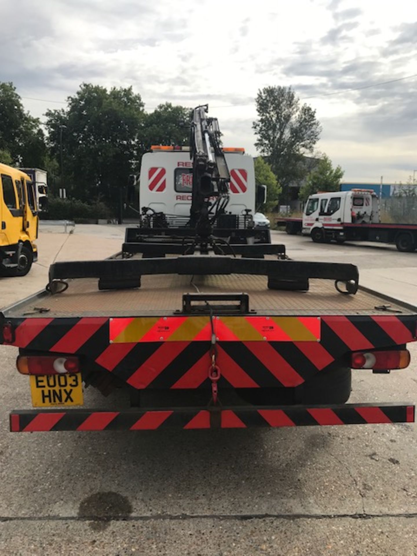 2003 DAF FA LF45.150 7.5T flat bed breakdown recovery vehicle with Amco veba hiab lift, winch and - Image 5 of 18