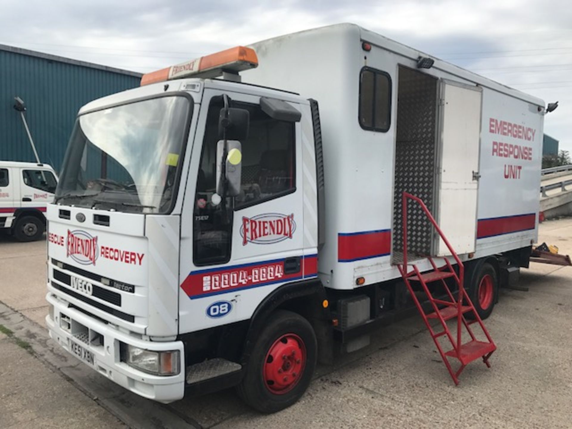 2002 Iveco Tertor 75E17 7.4T Emergency Response rollover unit complete with tail lift and - Image 3 of 26