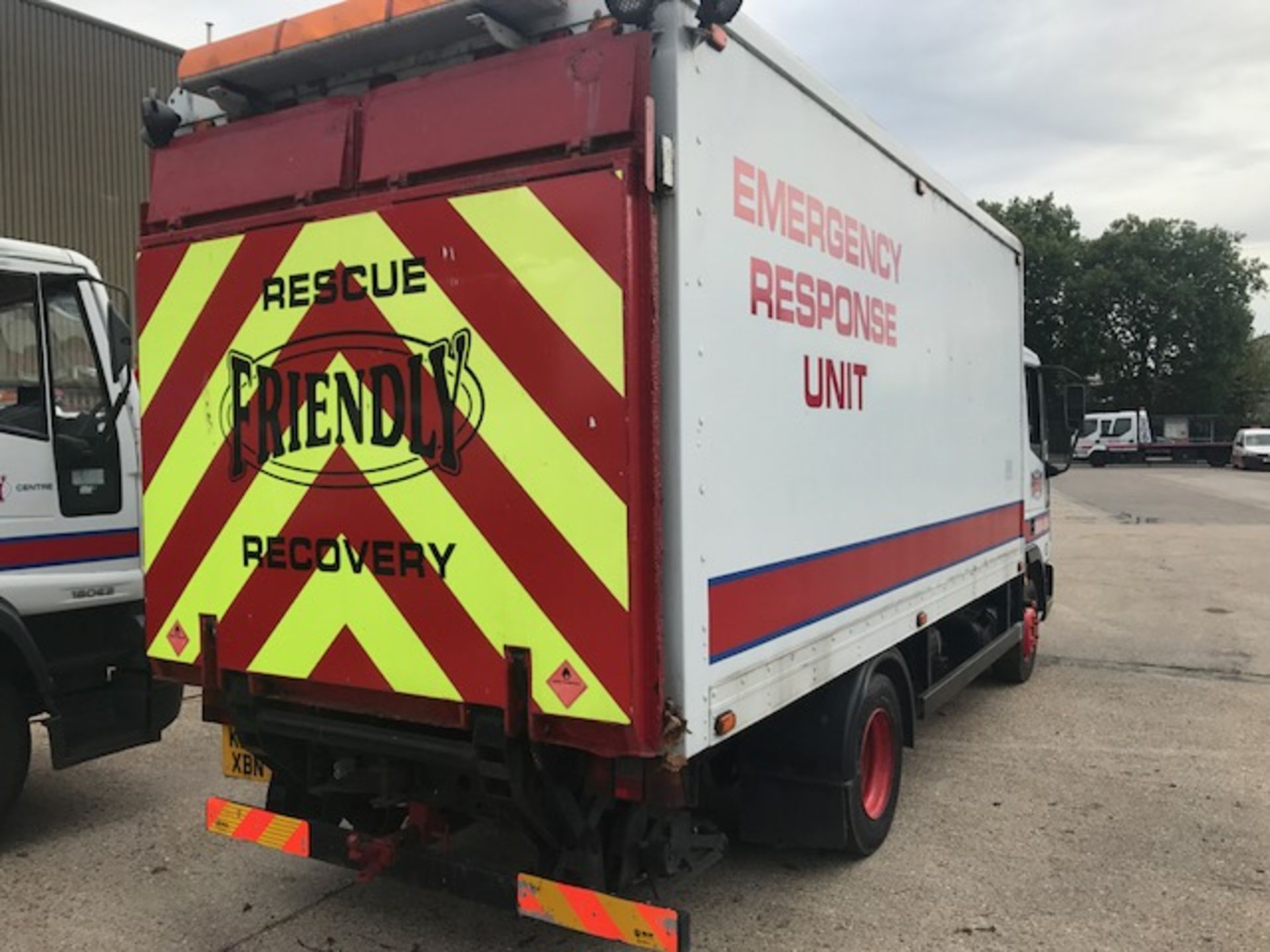 2002 Iveco Tertor 75E17 7.4T Emergency Response rollover unit complete with tail lift and - Image 7 of 26