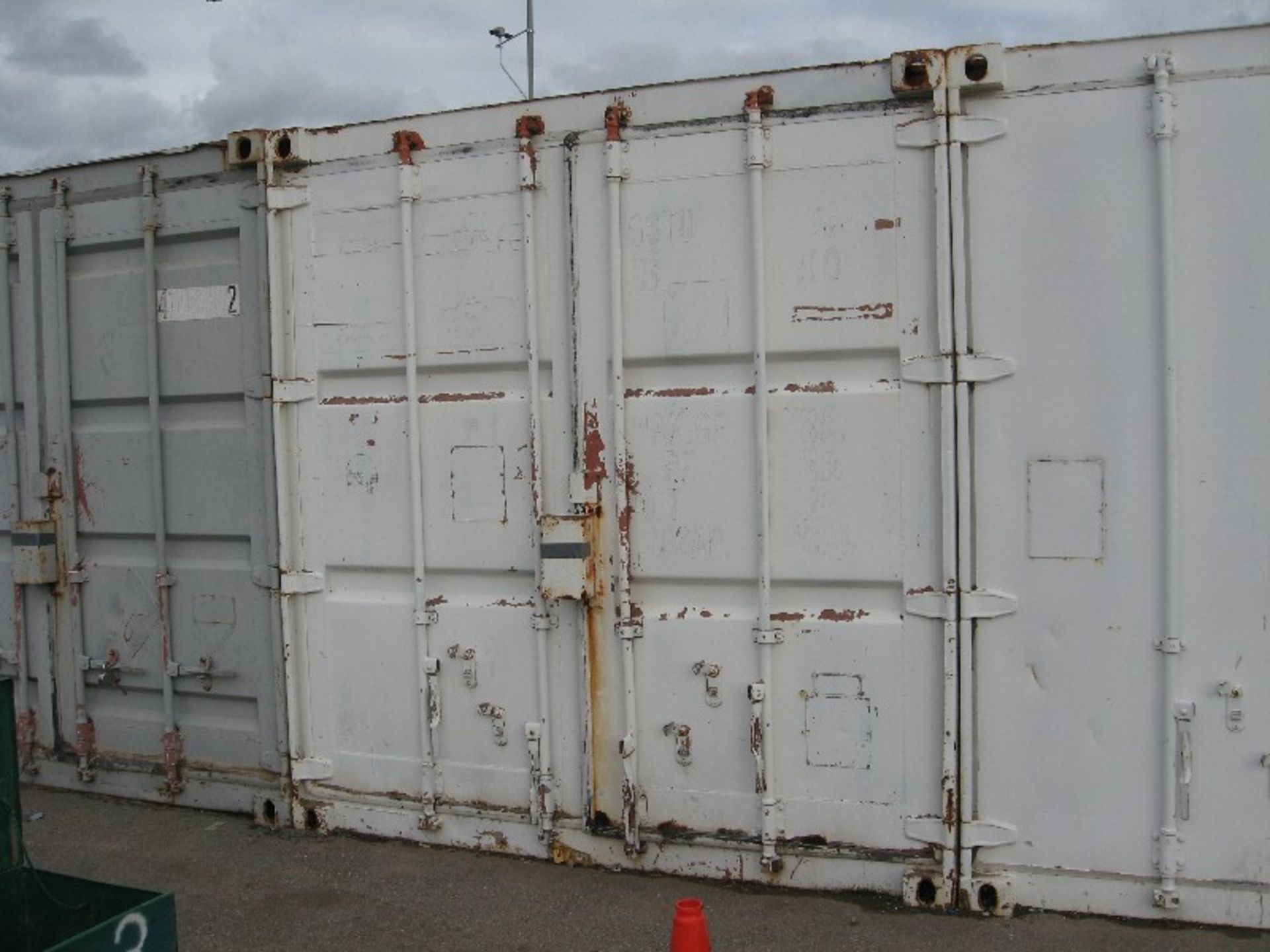 Container