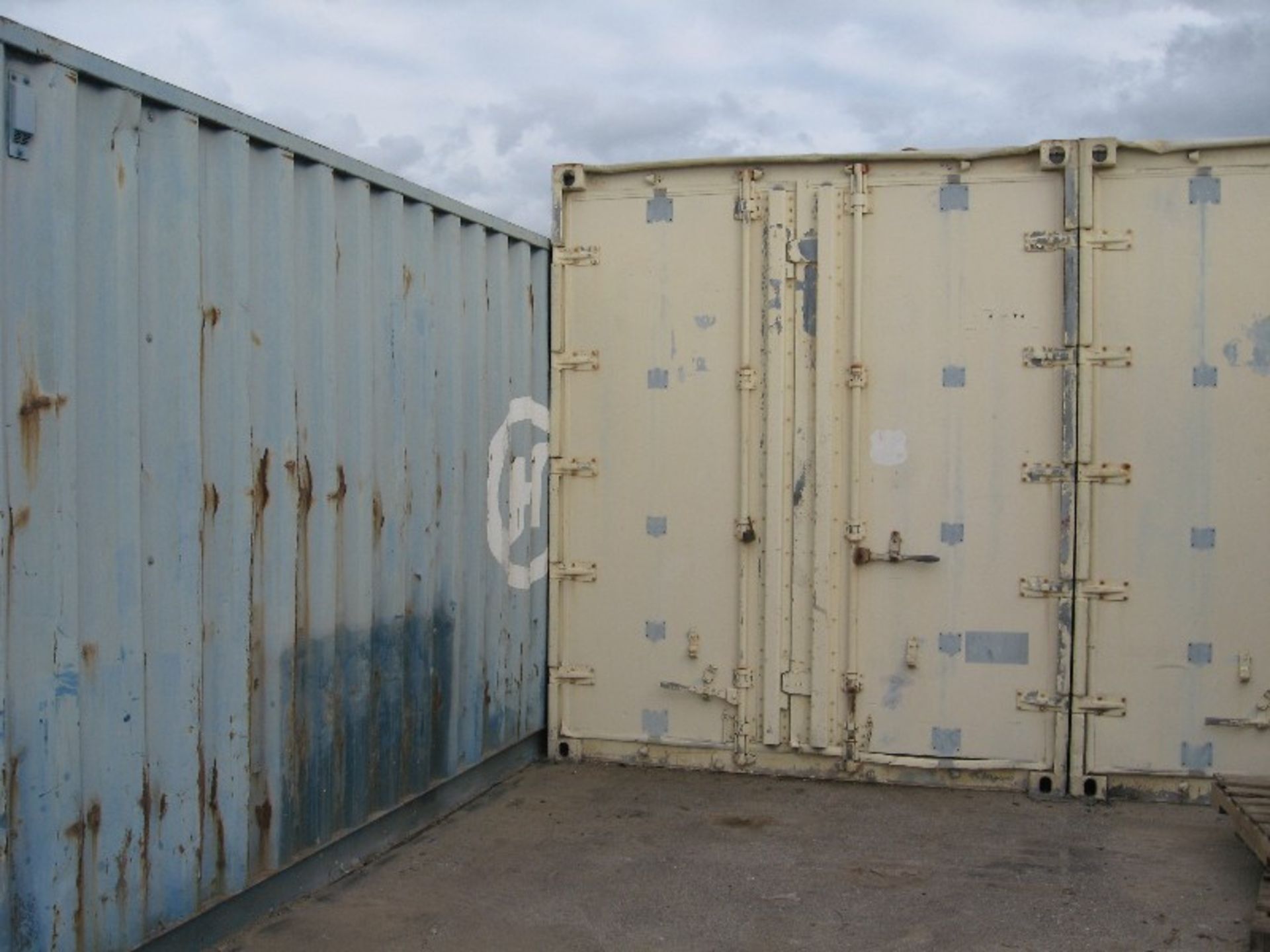 Container