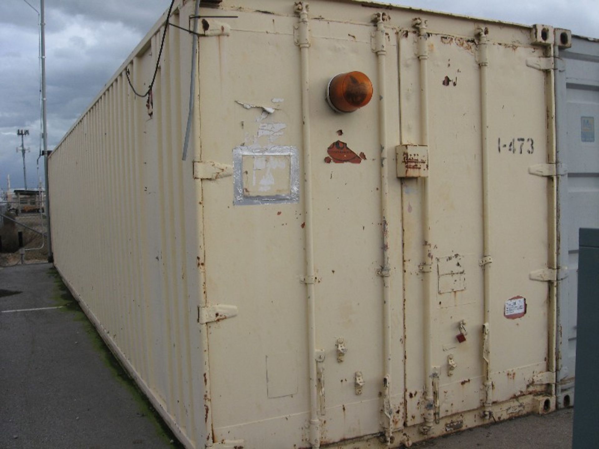 Container