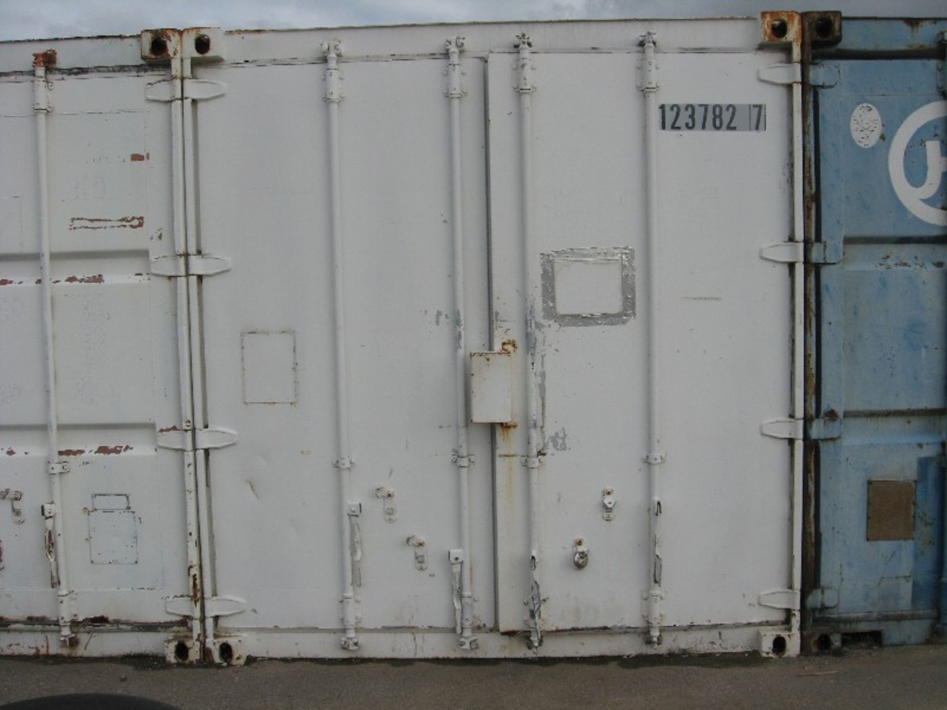 Container