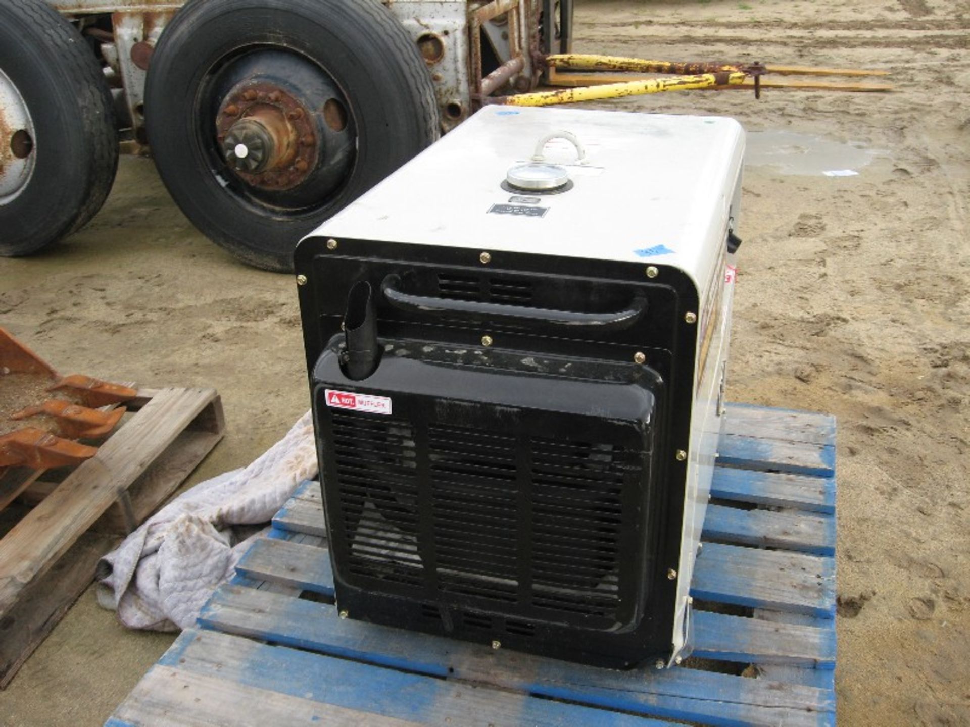 Generator - Image 2 of 2