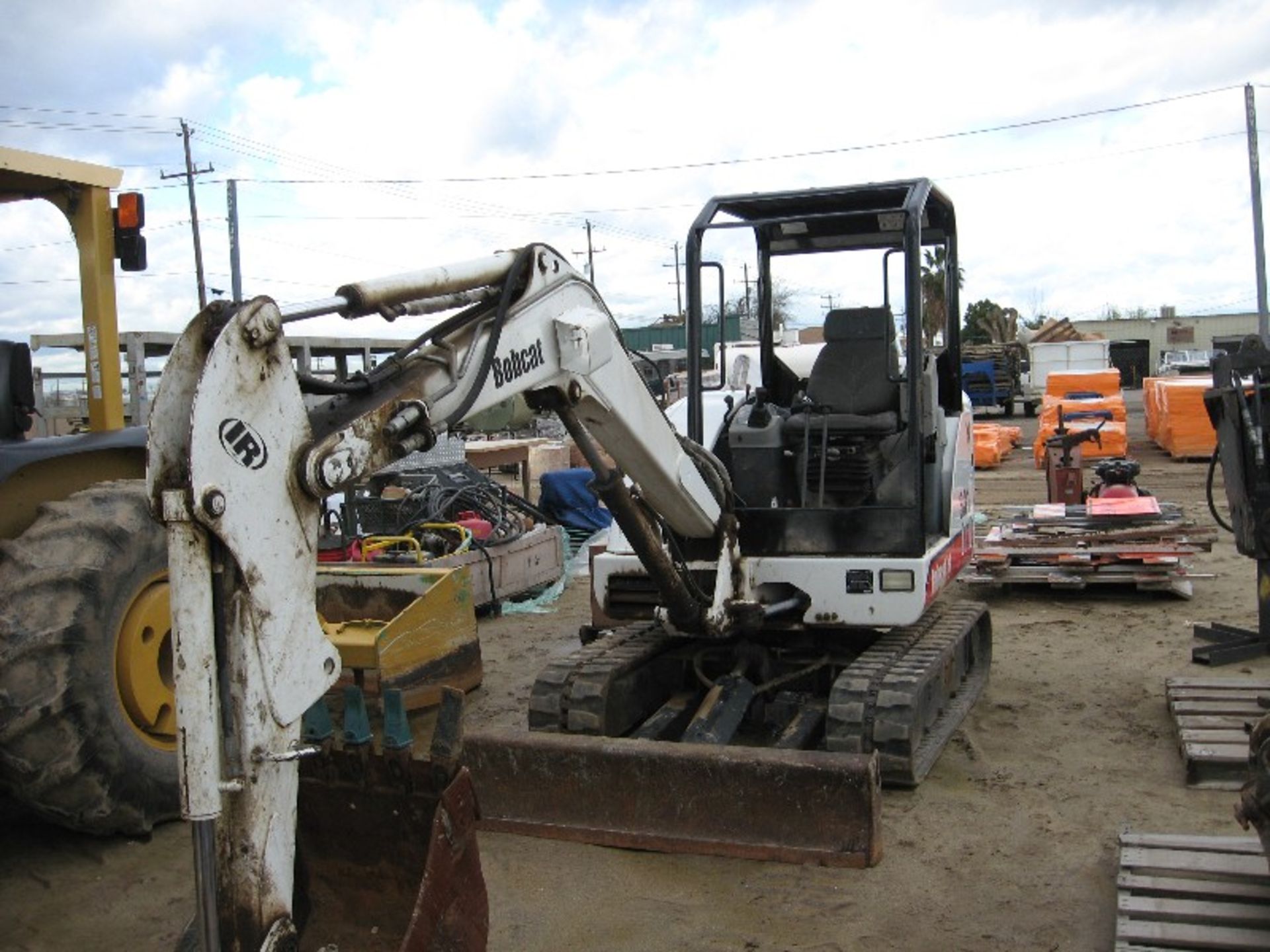 Bobcat - Image 2 of 4