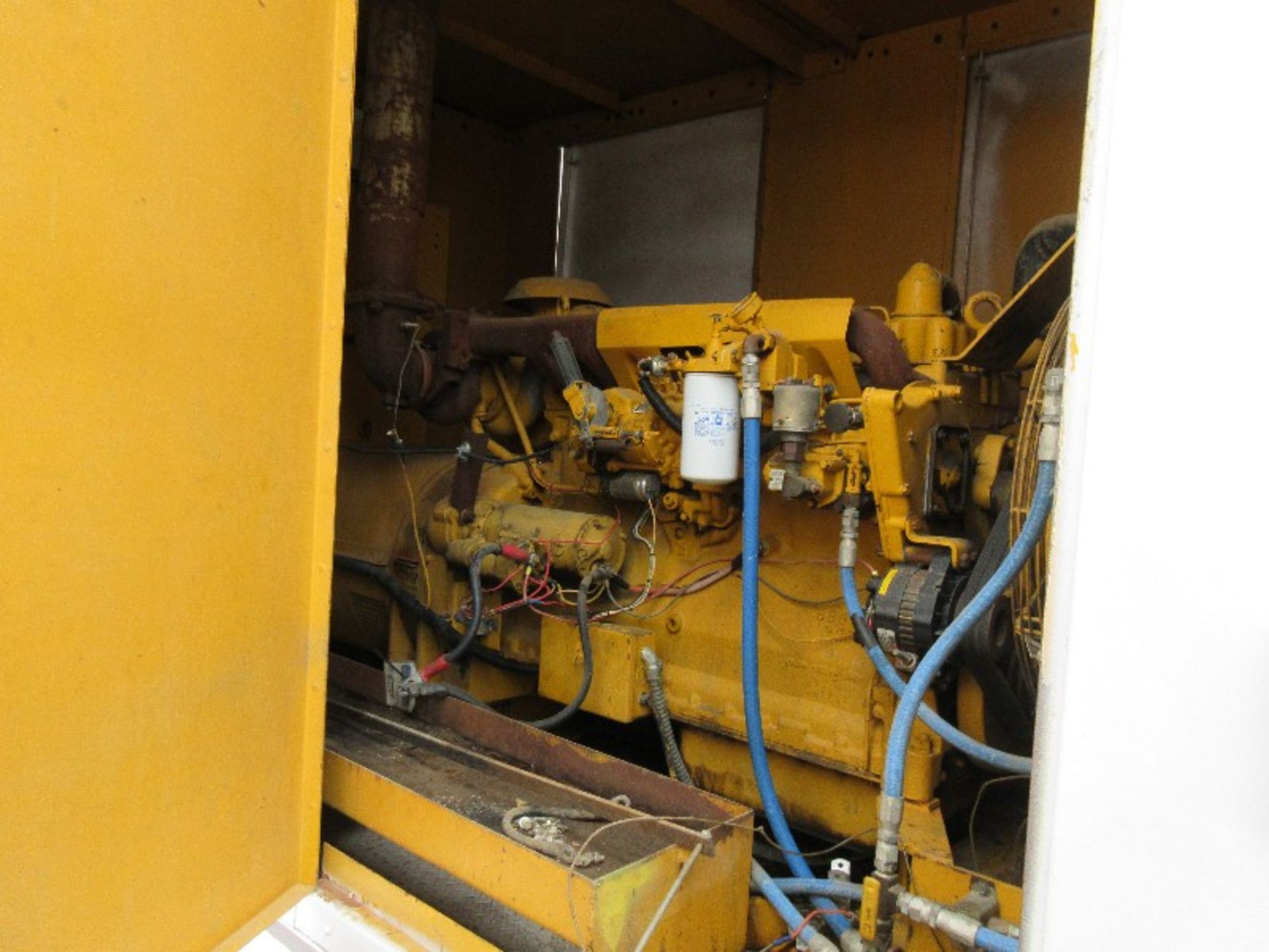 Generator - Image 2 of 4