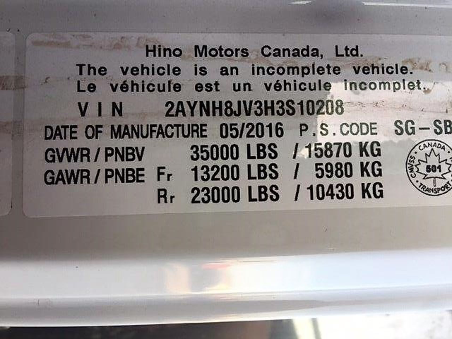 HINO-358, 2017, 28', c/w MAXON electric tailgate, requires Quebec inspection - Image 9 of 9