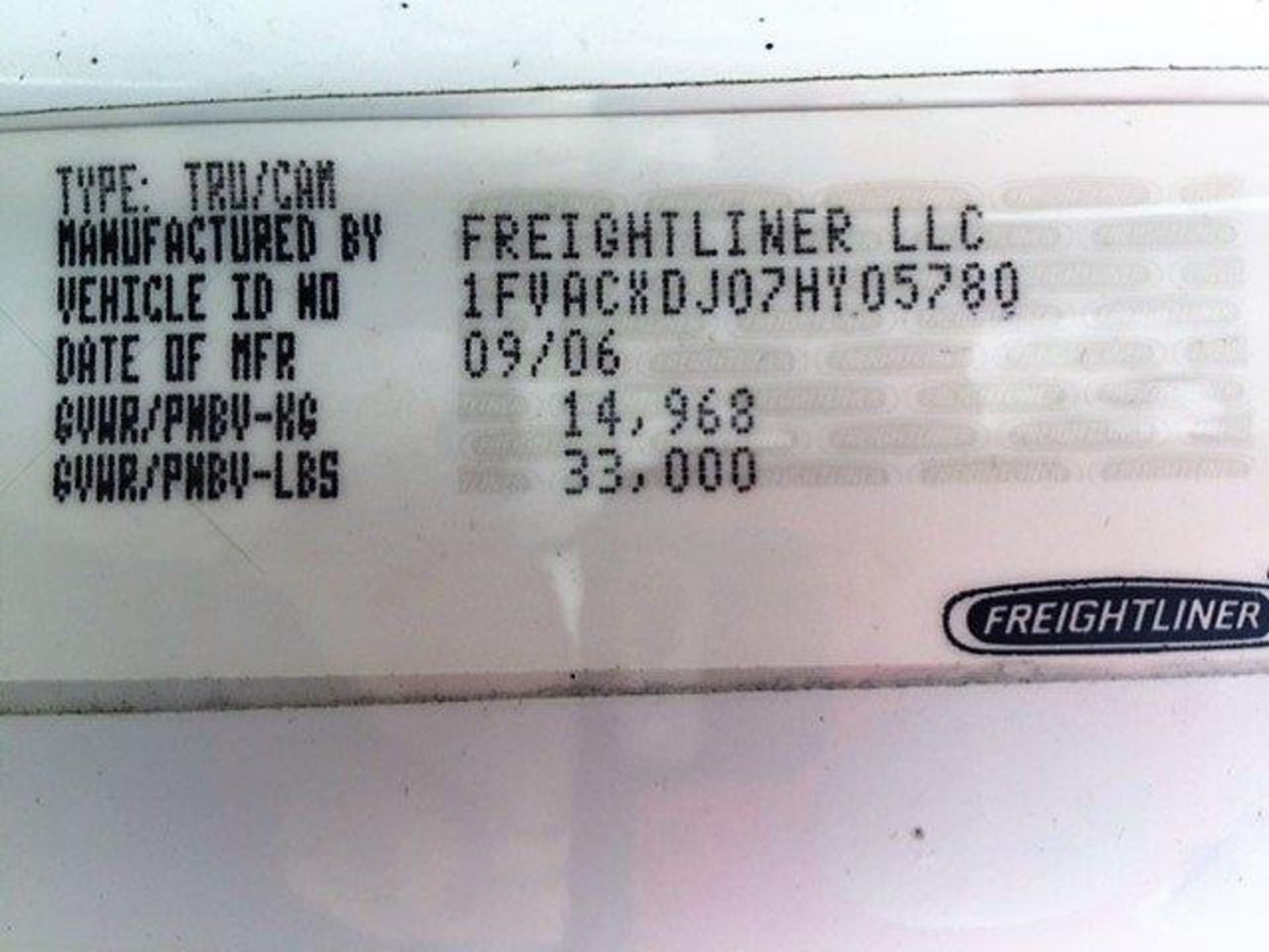 FREIGHTLINER, mod: FM2, 2007 (made for 26' box and/or NORKAN platform) - Image 11 of 11