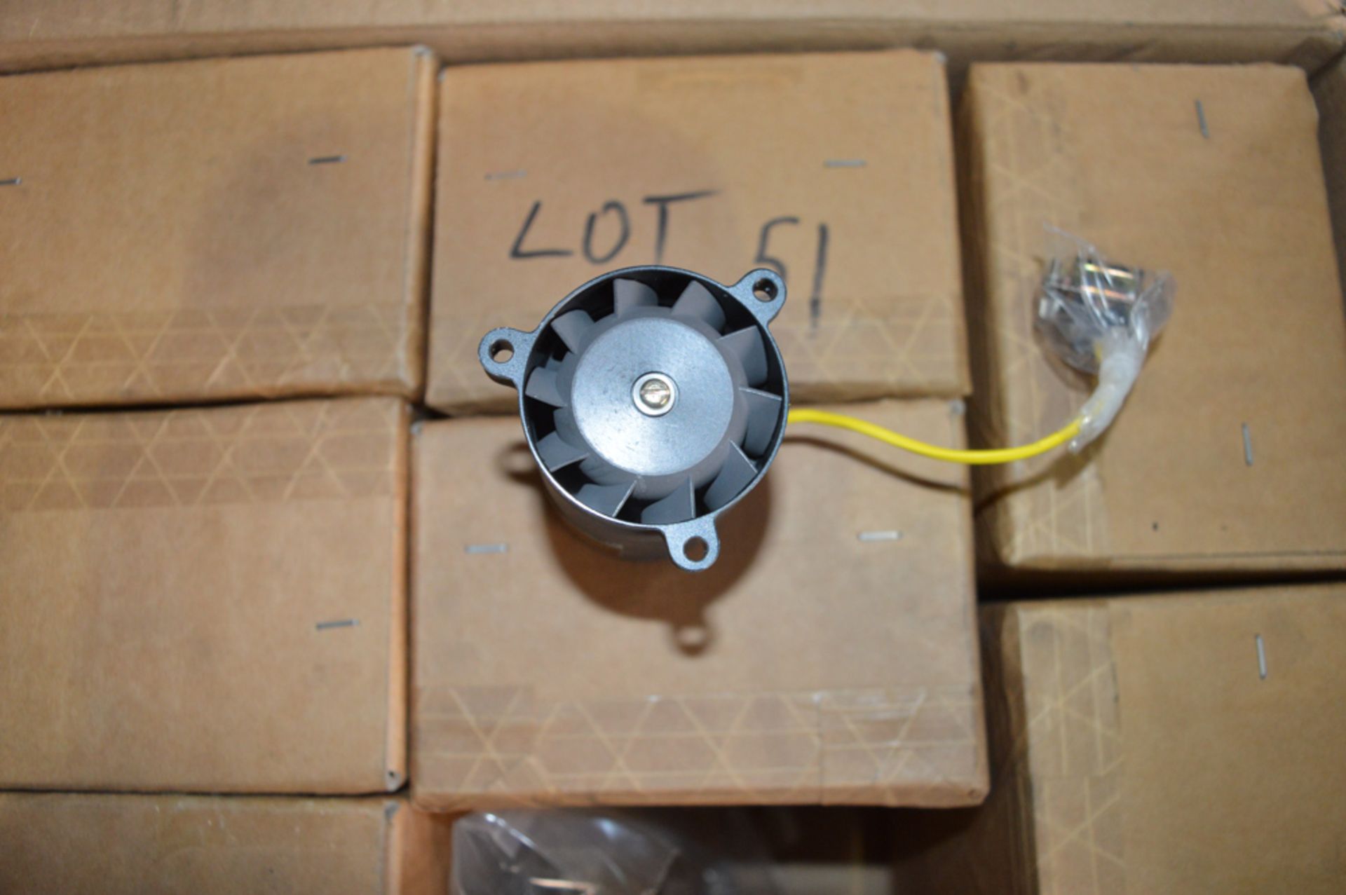 Box of 8 - Airscrew cooling fans - Image 2 of 2