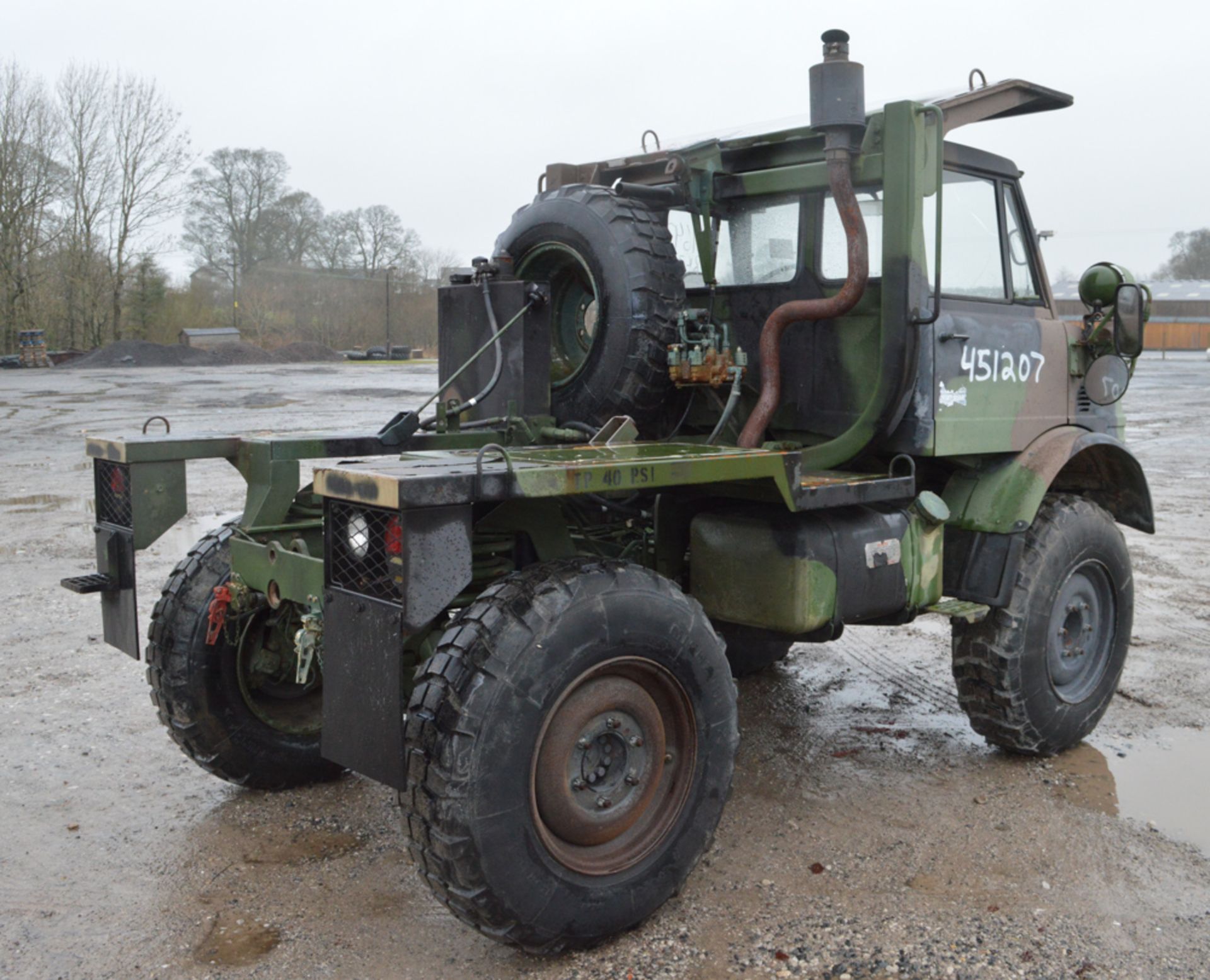 Mercedes Benz/Freightliner Unimog 419 4WD utility vehicle (Ex US Army) Year: 1988 Serial Number: - Image 4 of 8