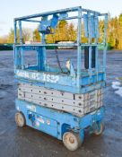 Genie GS1932 19 ft battery electric scissor lift Year: 2006 S/N: Recorded Hours: 343 145123
