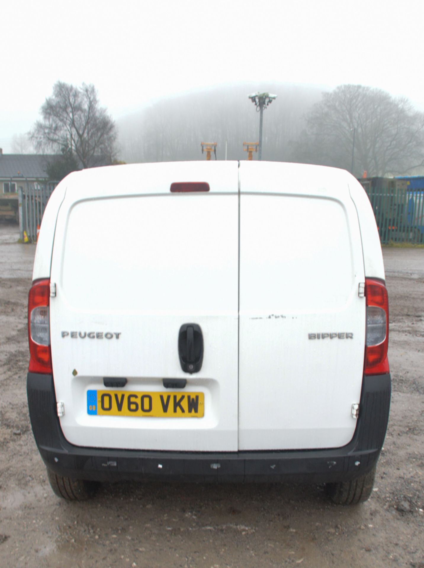 Peugeot Bipper 1.4 S HDi diesel panel van Registration Number: OV60 VKW Date of Registration: 08/ - Image 6 of 9