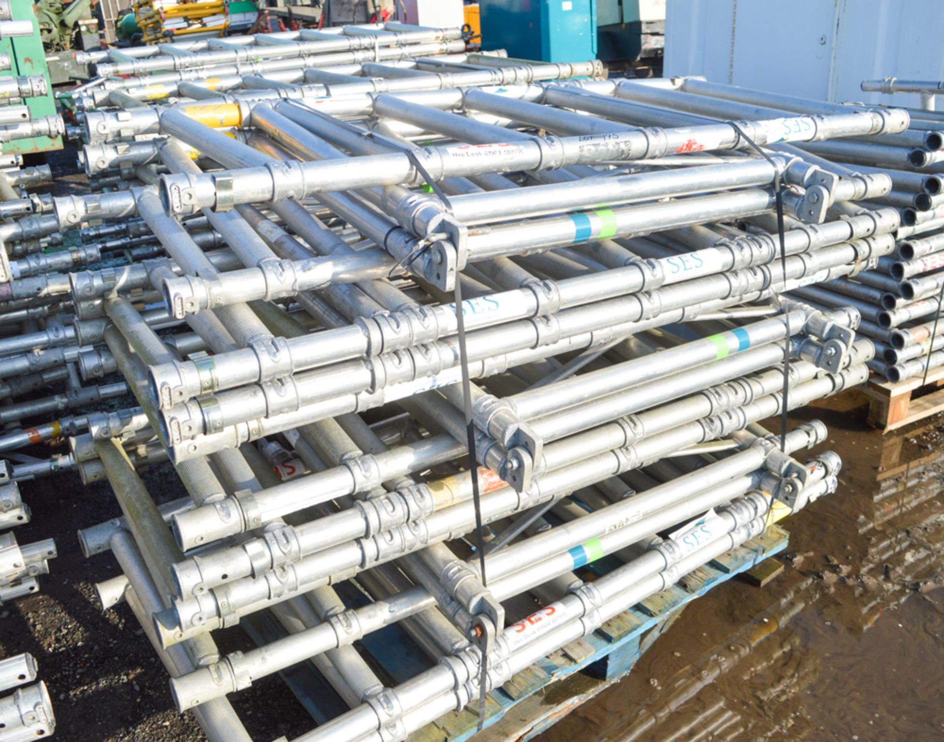 Pallet of 6 fold up aluminium scaffold tower frames