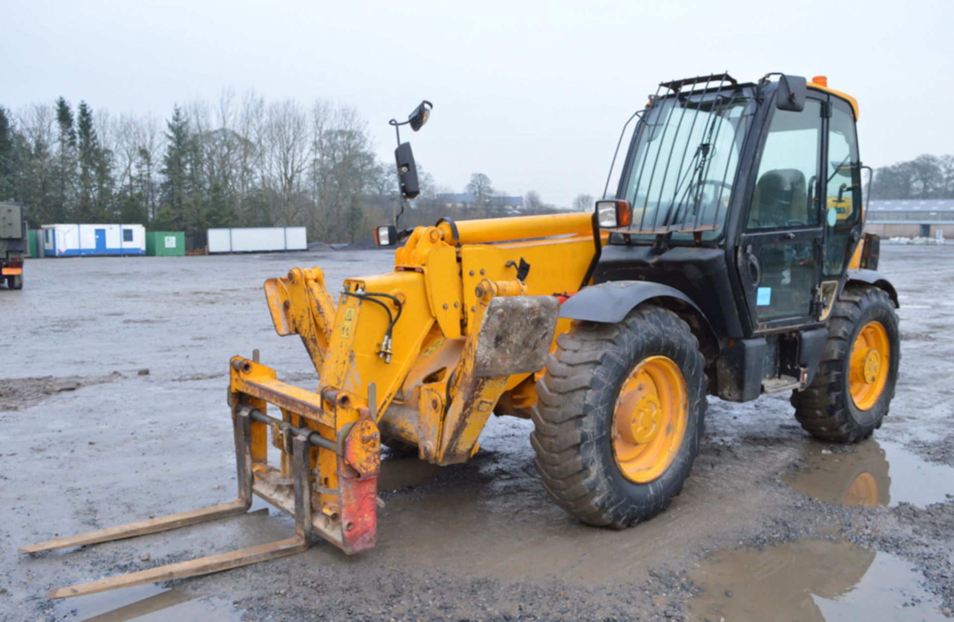 JCB 535-125 12.5 metre telescopic handler Year: 2005 S/N: 1166640 Recorded Hours: Not displayed (