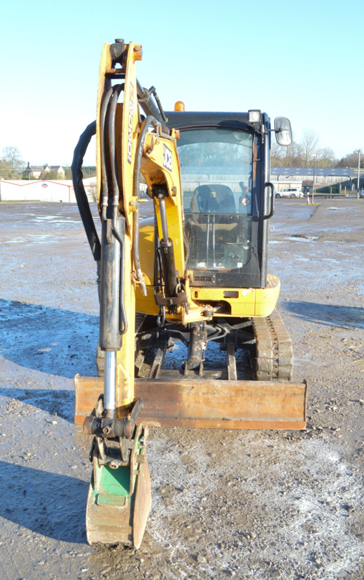 JCB 8030 ZTS 3 tonne rubber tracked mini excavator Year: 2012 S/N: 2021525 Recorded Hours: 2840 - Image 5 of 12