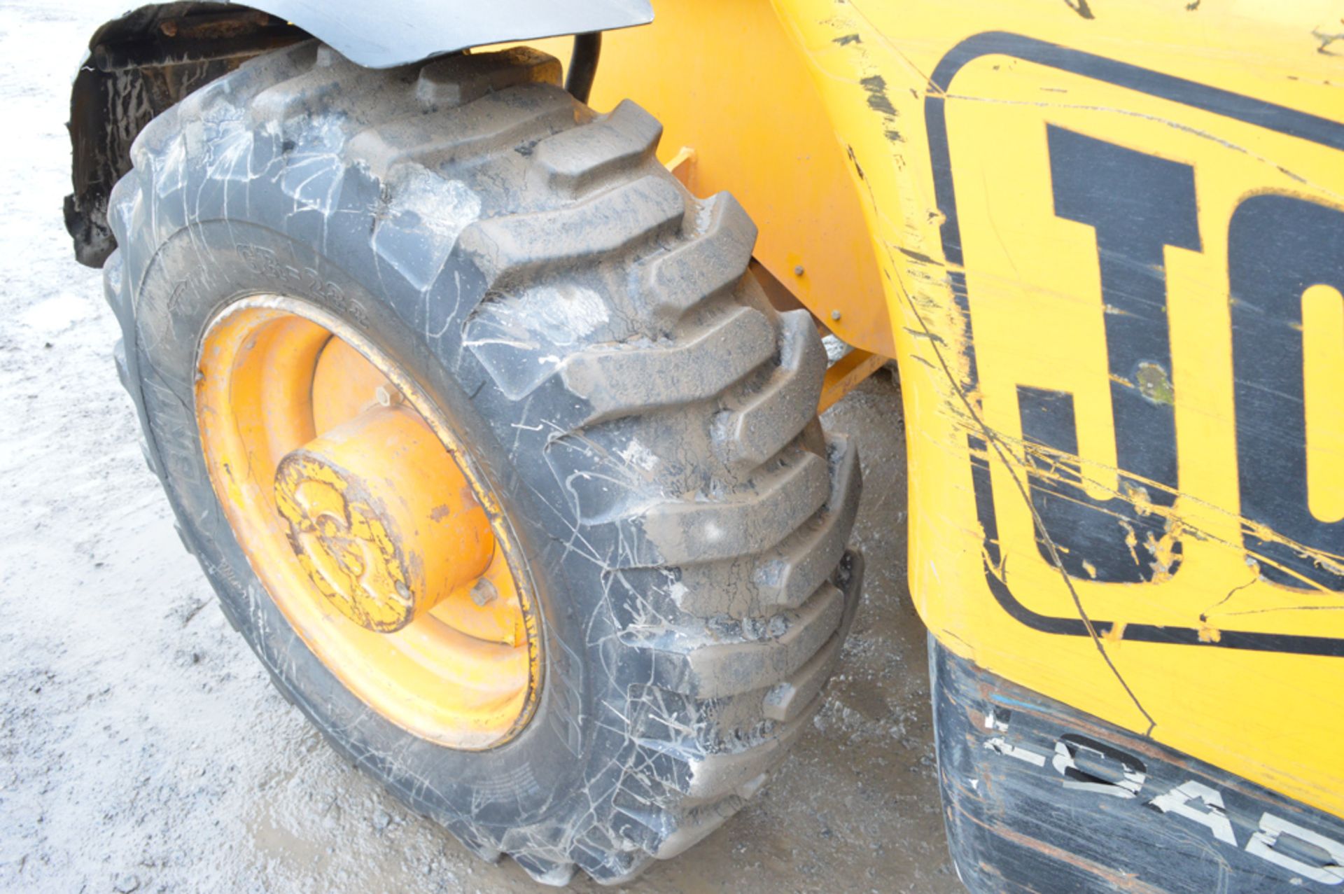 JCB 535-125 12.5 metre telescopic handler Year: 2005 S/N: 1166640 Recorded Hours: Not displayed ( - Image 8 of 13