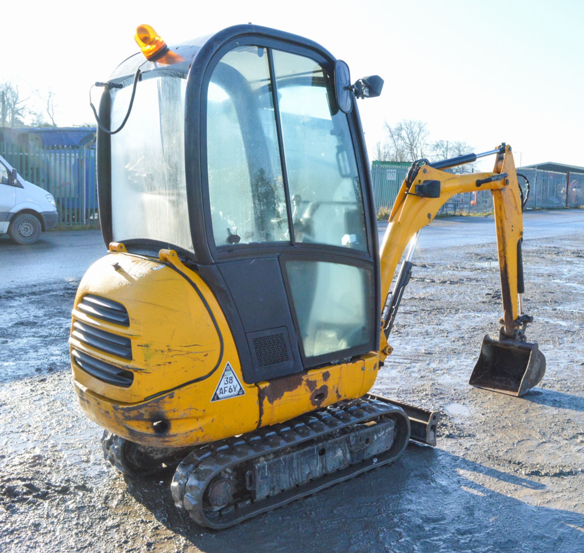 JCB 8016 CTS 1.5 tonne rubber tracked mini excavator Year: 2012 S/N: 1795003 Recorded Hours: 1296 - Image 3 of 12