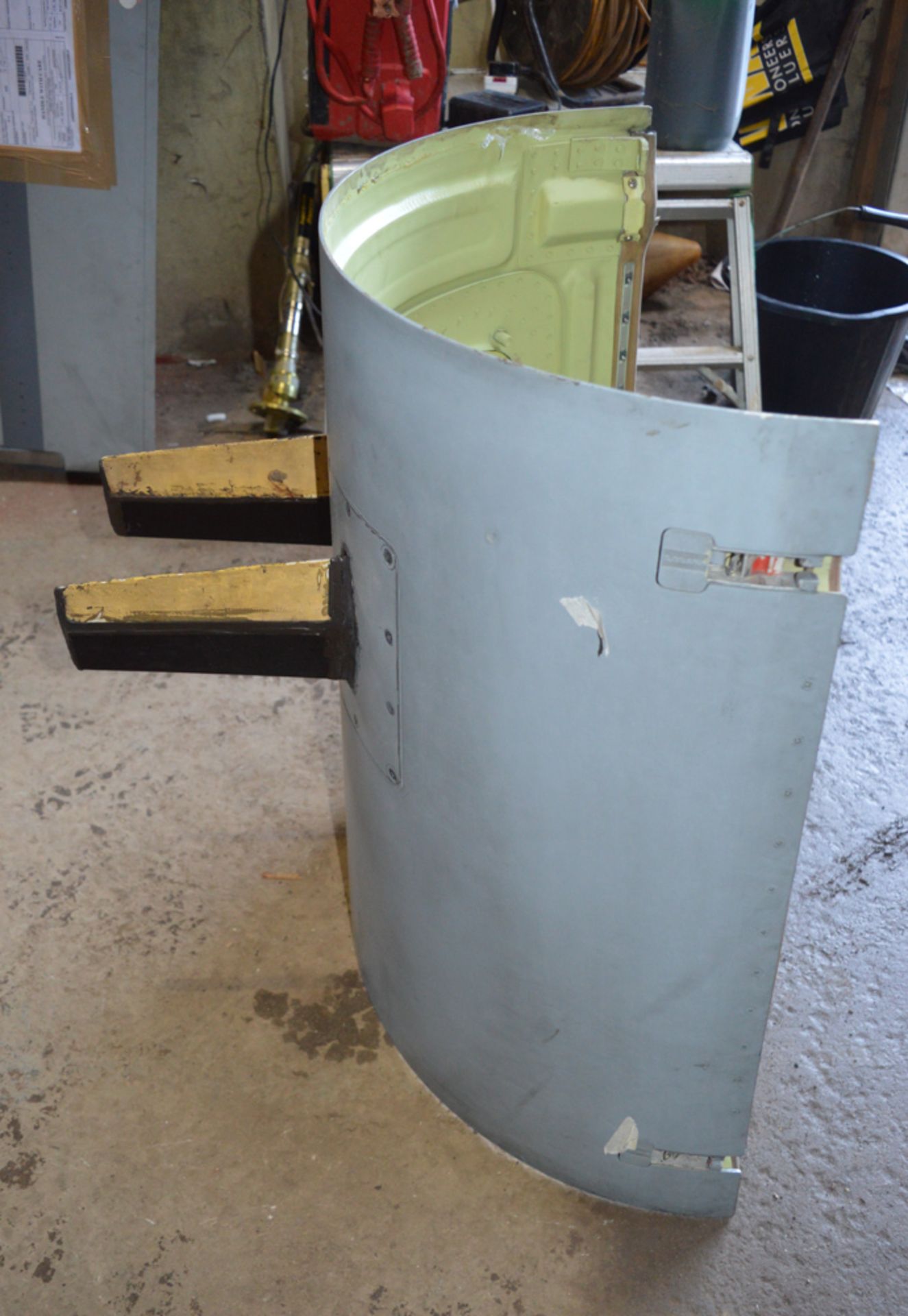 Tornado hood assembly Approximately 700mm x 700mm - Image 2 of 3