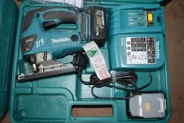 Makita 18v cordless jigsaw c/w 2 batteries, charger & carry case A628417