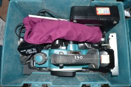 Makita 18v cordless planer c/w 2 batteries, charger & carry case A627683
