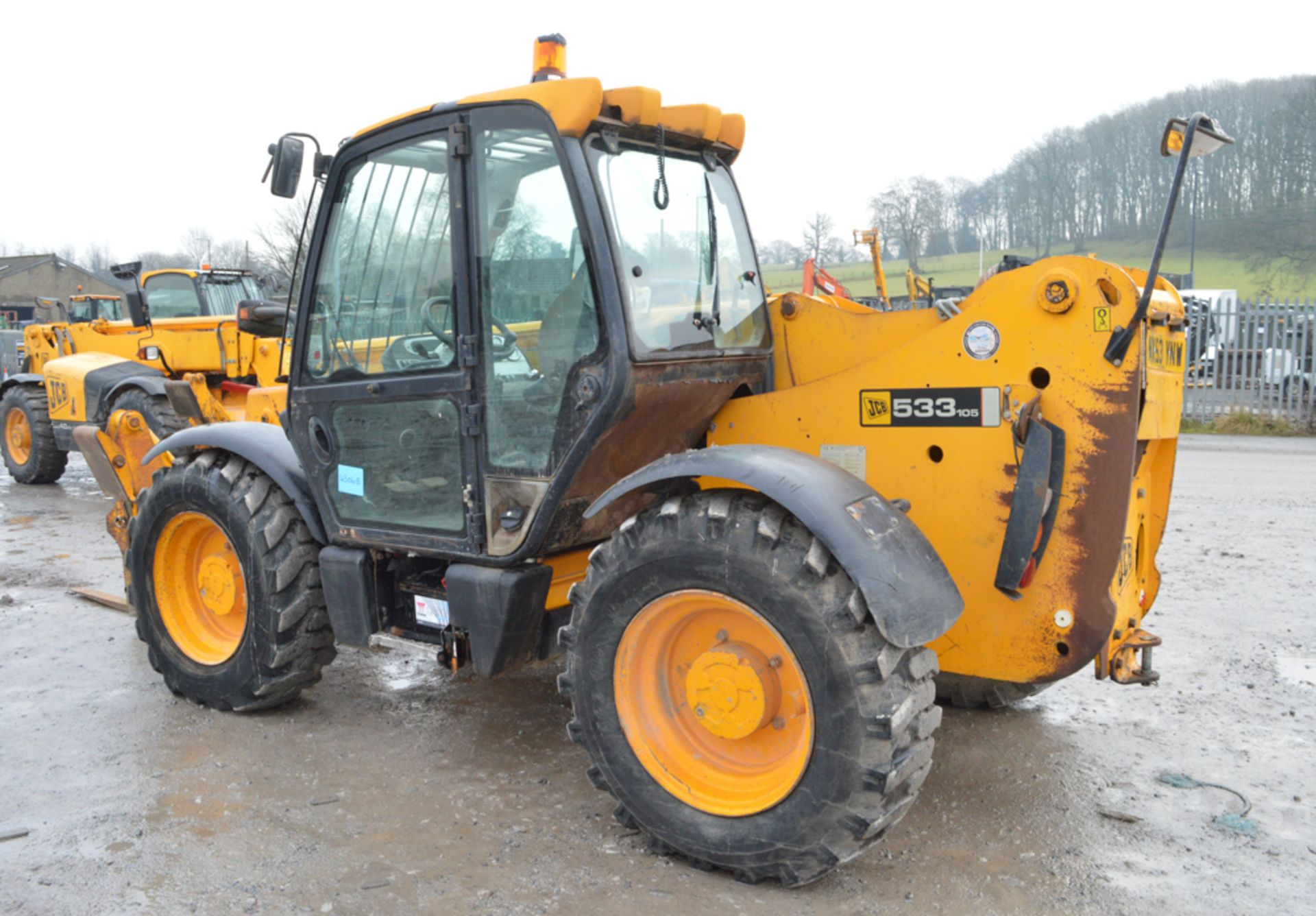 JCB 533-105 10.5 metre telescopic handler Year: 2004 S/N: 1038577 Recorded Hours: Not displayed ( - Image 2 of 14