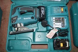 Makita 18v cordless jigsaw c/w 2 batteries, charger & carry case A617499