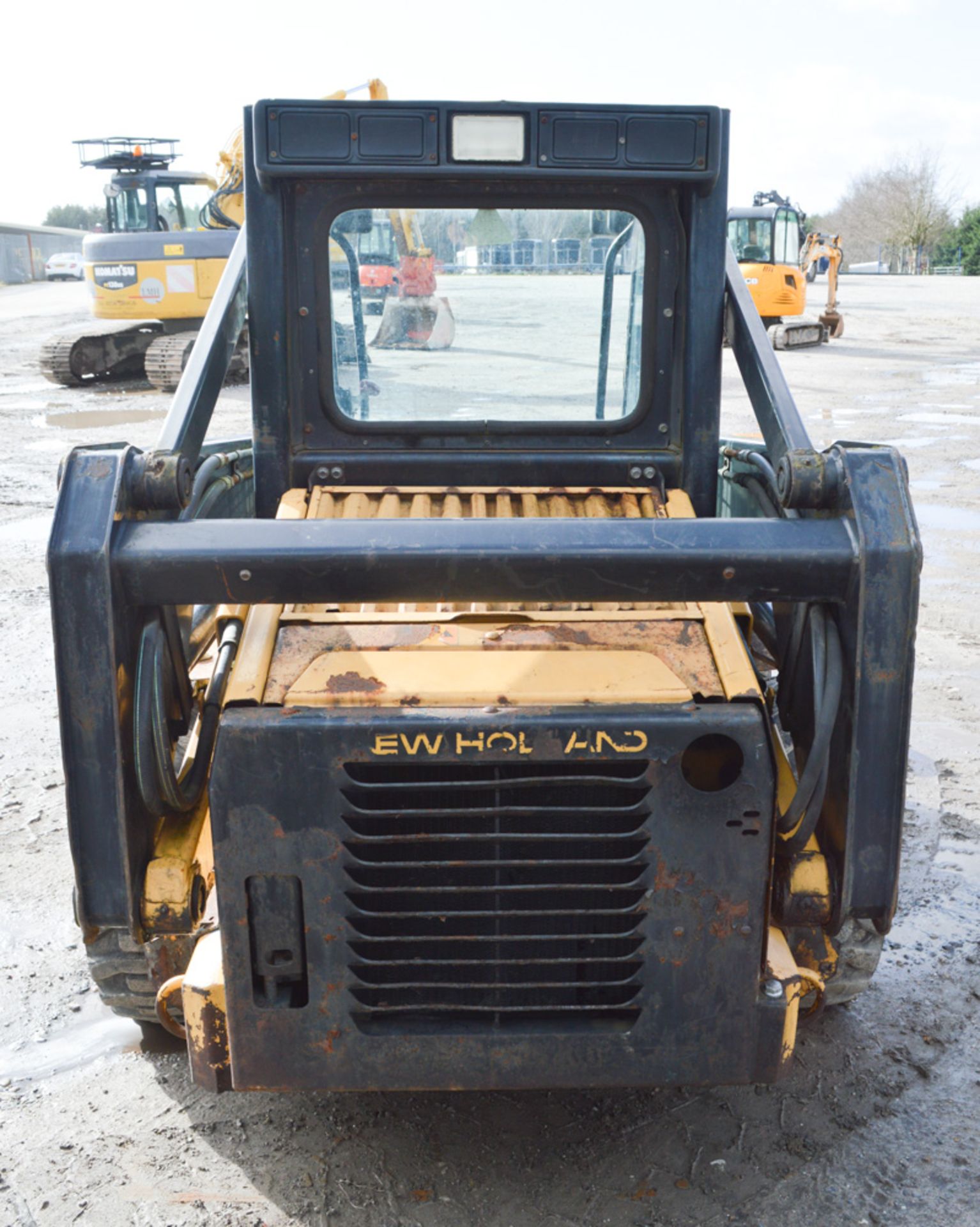 New Holland LX565 skidsteer loader Year: S/N: 53180 Recorded Hours: - Image 6 of 9