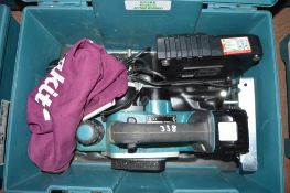 Makita 18v cordless planer c/w 2 batteries, charger & carry case A605740