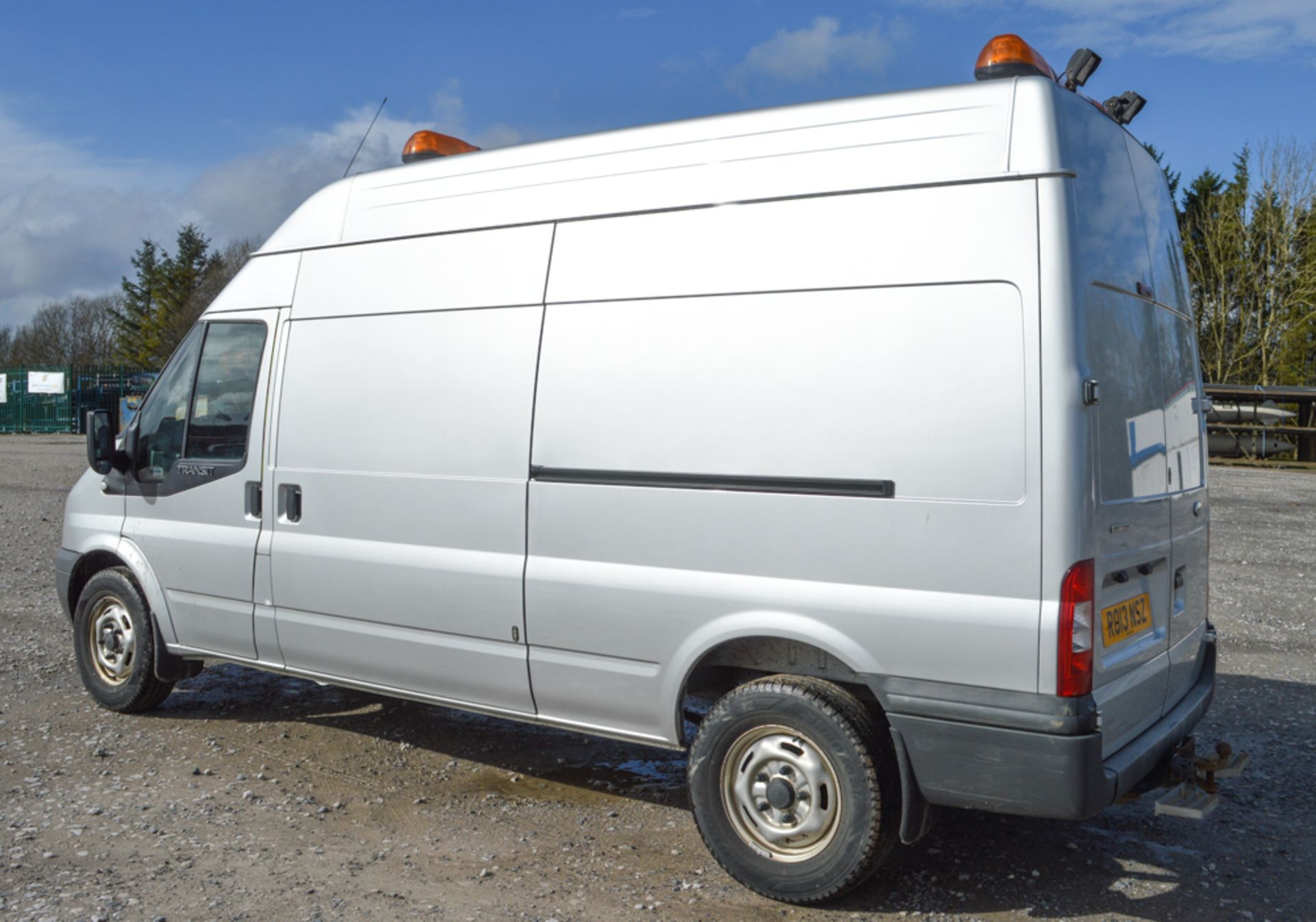 Ford Transit 125 T350 panel van Registration Number: RO13 NSZ Date of Registration: 18/04/2013 MOT - Image 2 of 9