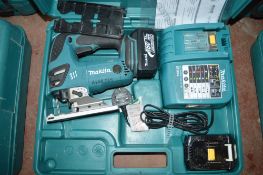 Makita 18v cordless jigsaw c/w 2 batteries, charger & carry case A605735