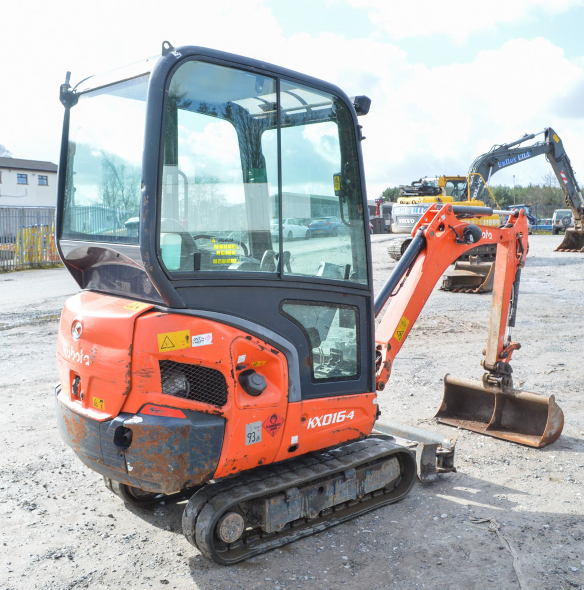 Kubota KX016.4 1.5 tonne rubber tracked mini excavator Year: 2011 S/N: 55345 Recorded Hours: 1665 - Image 3 of 12