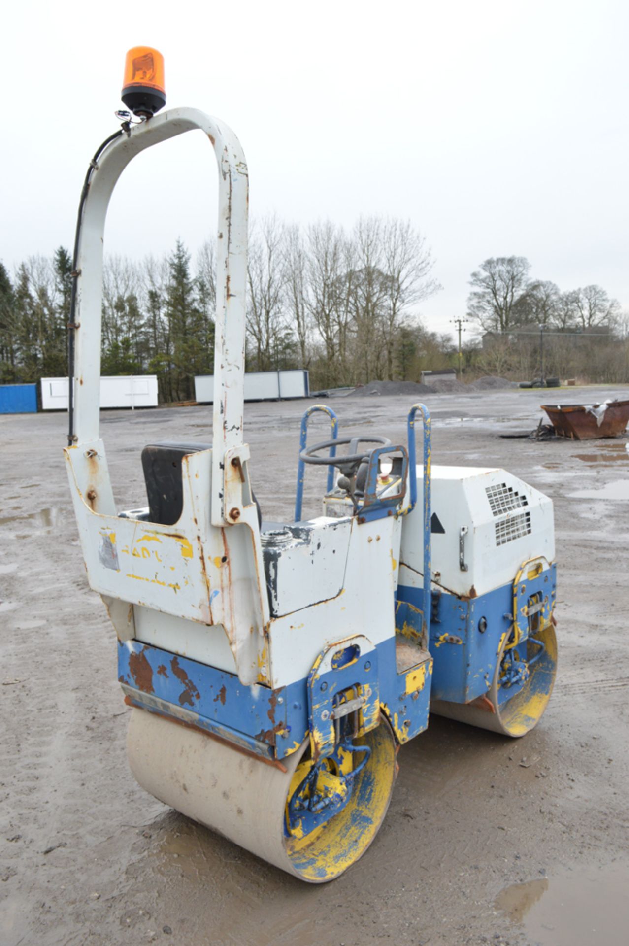 Bomag BW80 double drum ride on roller Year: 2002 S/N: 101460423390 Recorded Hours: 1573 *NO VAT - Image 3 of 5