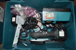 Makita 18v cordless planer c/w 2 batteries, charger & carry case A621366