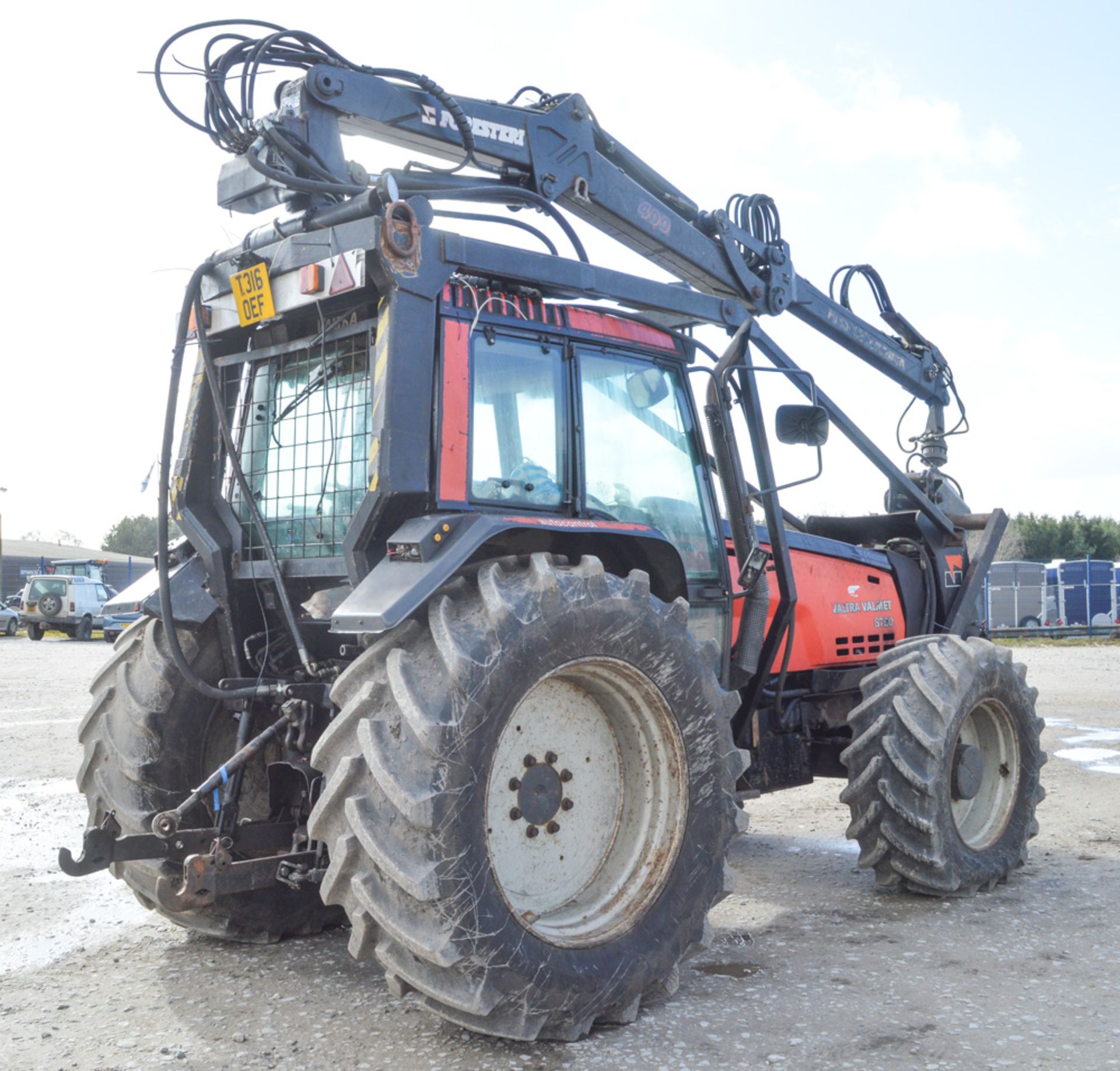 Valtra Valmet 8750 diesel driven tractor Registration Number: T316 OEF Year: 1999 S/N: H32431 - Image 3 of 7