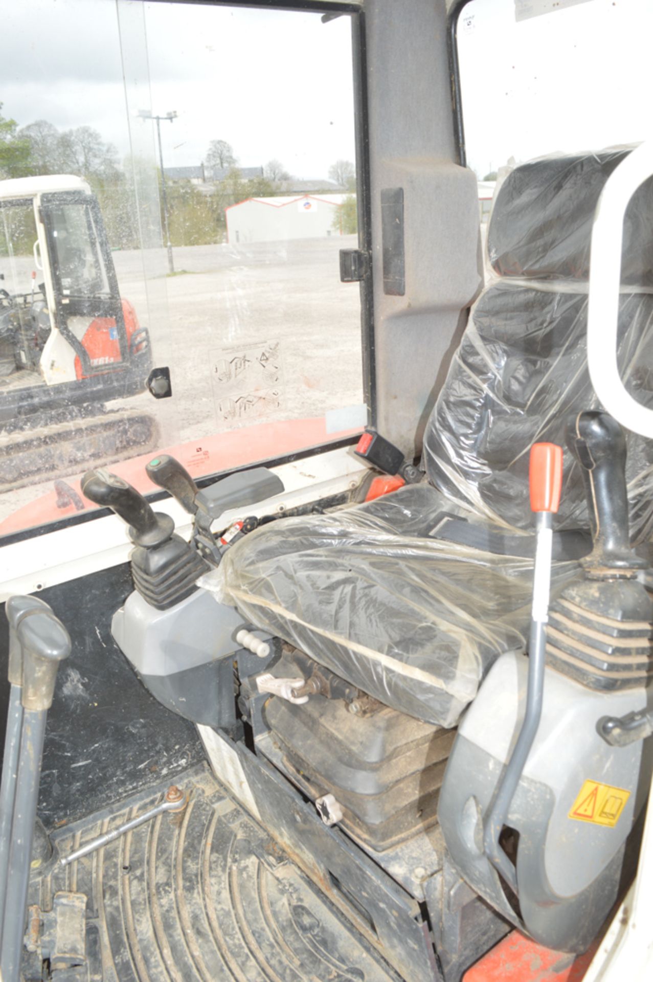 Kubota KX161-3 5 tonne rubber tracked midi excavator Year: 2008 S/N: 7077628 Recorded Hours: 3928 - Image 12 of 12