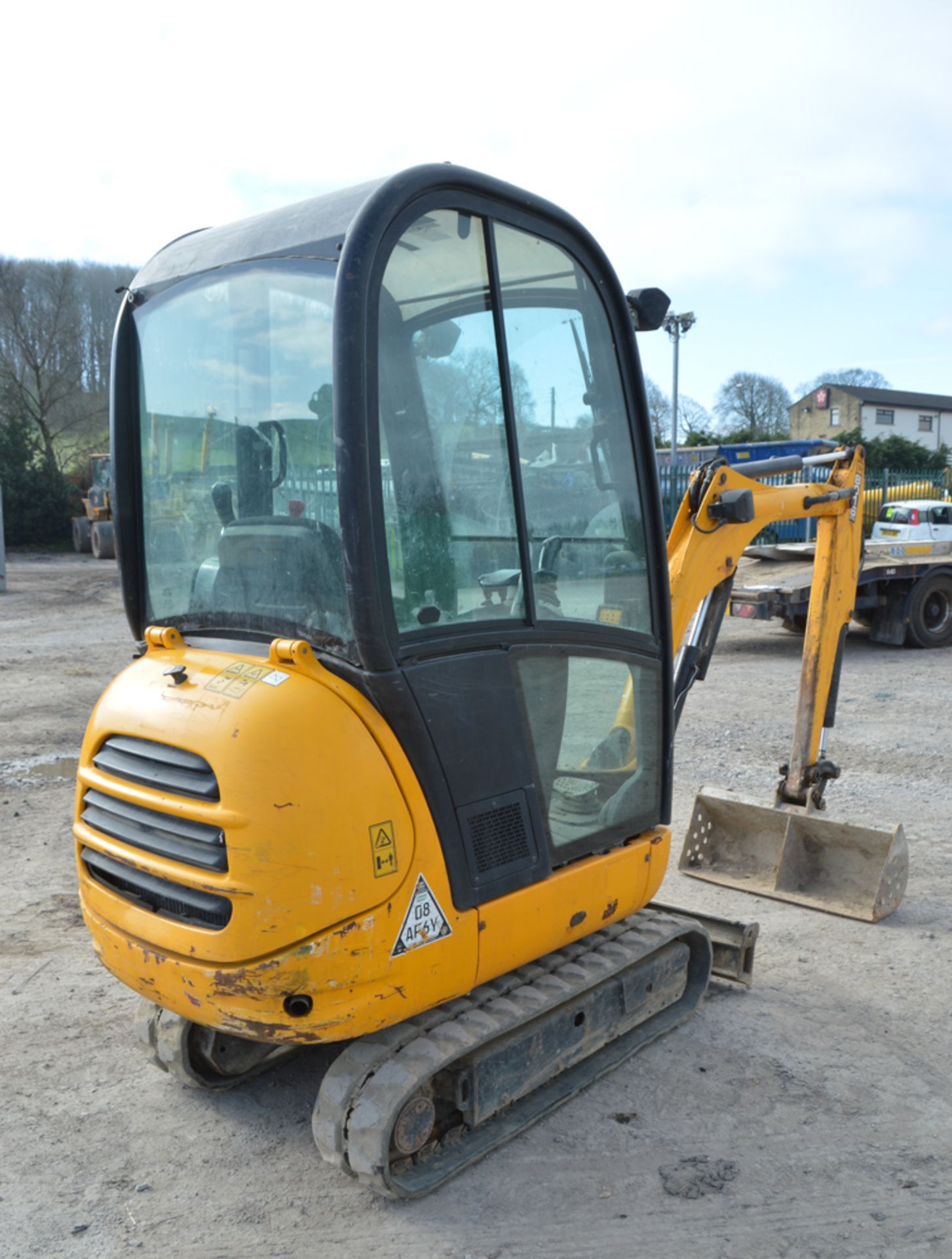JCB 801.6 1.5 tonne rubber tracked mini excavator Year: 2012 S/N: 1794996 Recorded Hours: 1545 - Image 3 of 11