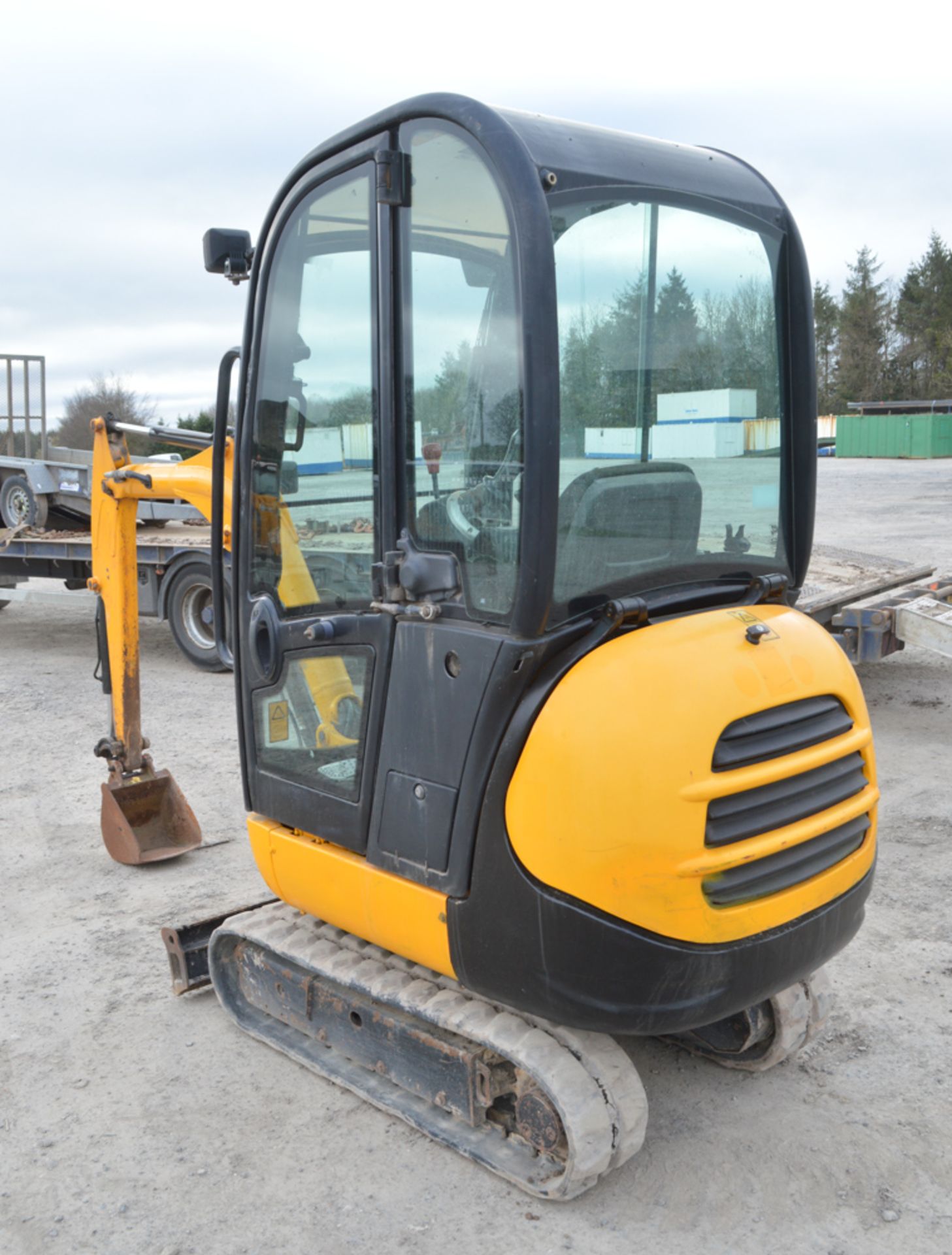 JCB 801.6 1.5 tonne rubber tracked mini excavator Year: 2012 S/N: 1794948 Recorded Hours: 1059 - Image 2 of 11