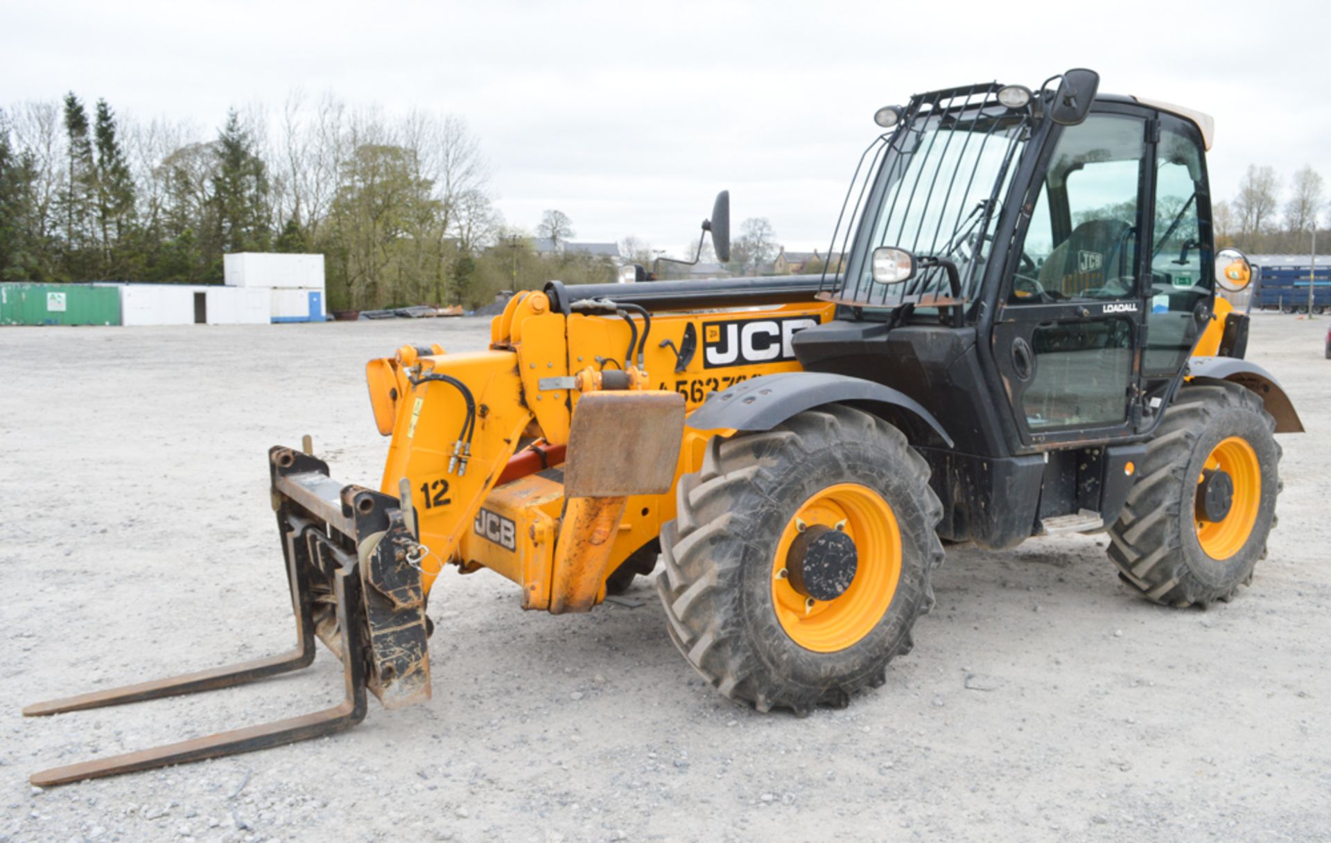 JCB 535-125 Hi-Viz 12/5 metre telescopic handler Year: 2011 S/N: 1528141 Recorded Hours: 2610 c/w