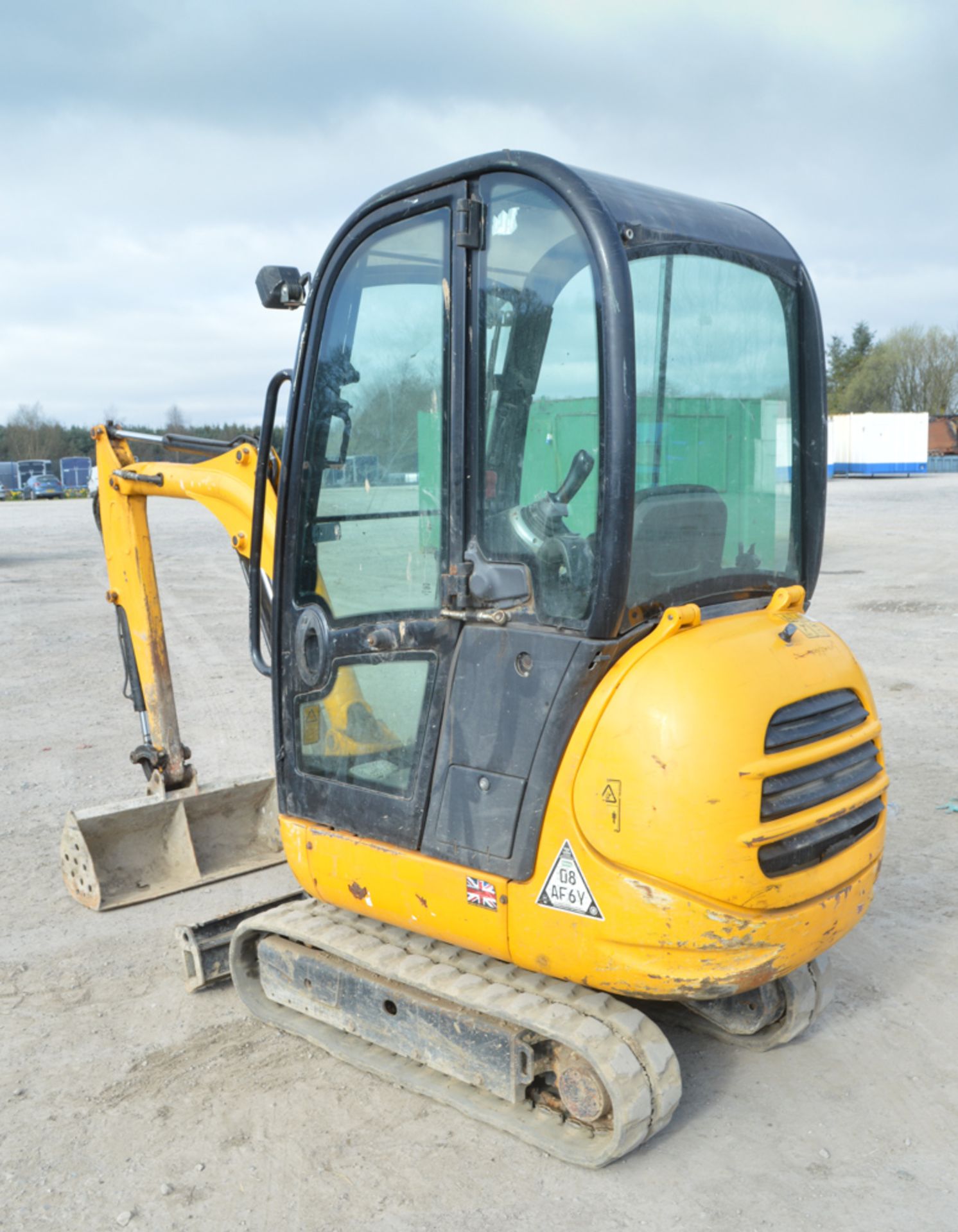 JCB 801.6 1.5 tonne rubber tracked mini excavator Year: 2012 S/N: 1794996 Recorded Hours: 1545 - Image 2 of 11