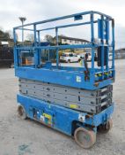 Genie 26 ft battery electric scissor lift access platform Year: 2009 S/N: 210C376 Recorded Hours: